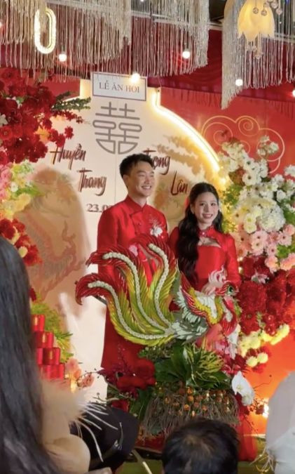 Trọng Lân và bạn gái tổ chức lễ ăn hỏi và lễ vu quy trong cùng ngày 23/2.