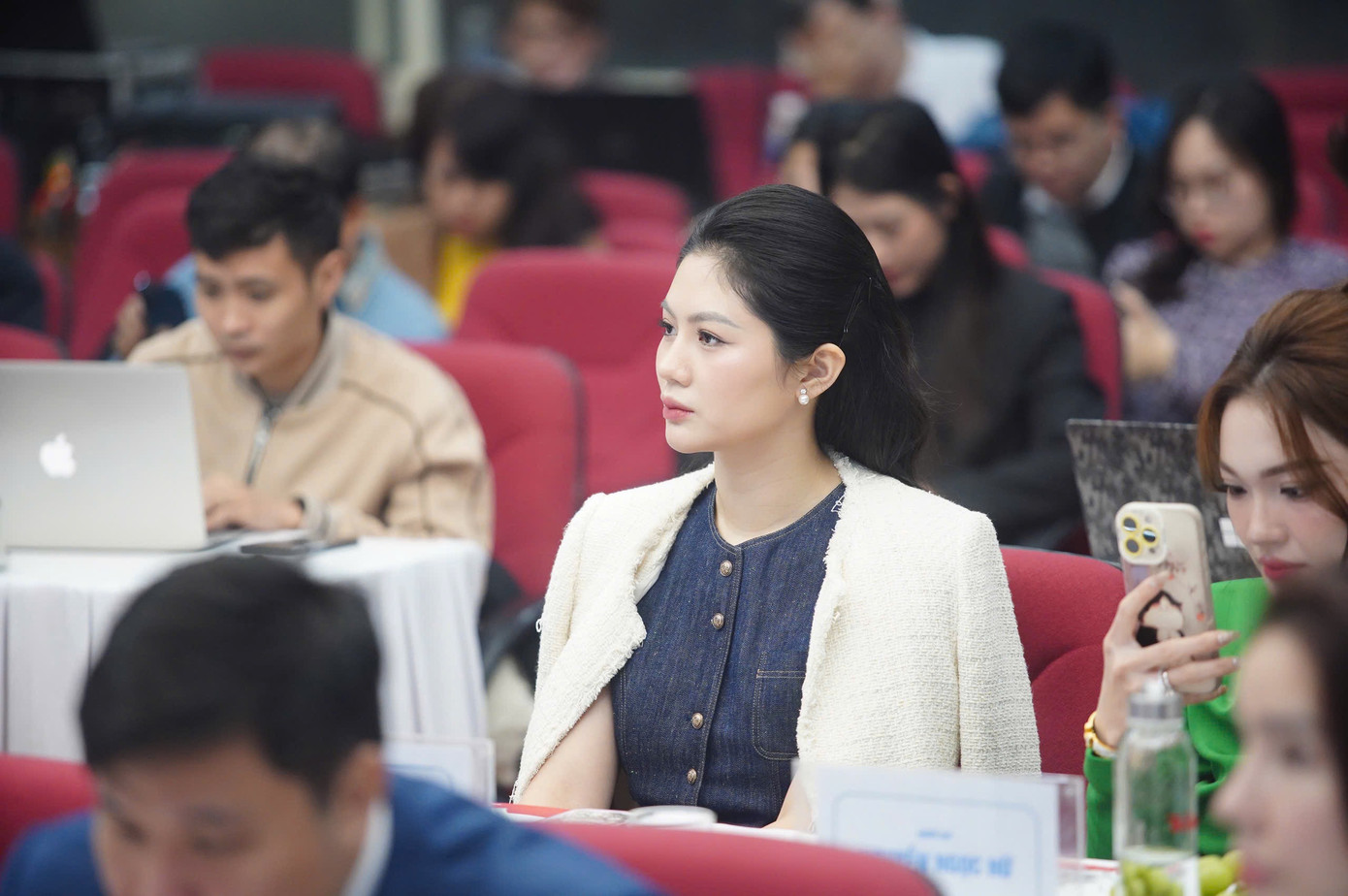 Theo Hương Giang, Giải thưởng Gương mặt trẻ Việt Nam tiêu biểu là một trong những giải thưởng uy tín, với những hoạt động thiết thực đem đến sự lan toả tích cực. Khích lệ tinh thần sáng tạo và nỗ lực trong mỗi cá nhân, hài hòa với tinh thần phát triển của xã hội. Giải thưởng cũng phản ánh sự quan tâm của Đảng và Nhà nước đối với thế hệ trẻ, đặc biệt là trong việc đào tạo, phát triển và tạo cơ hội để họ đóng góp vào sự phát triển chung của đất nước.