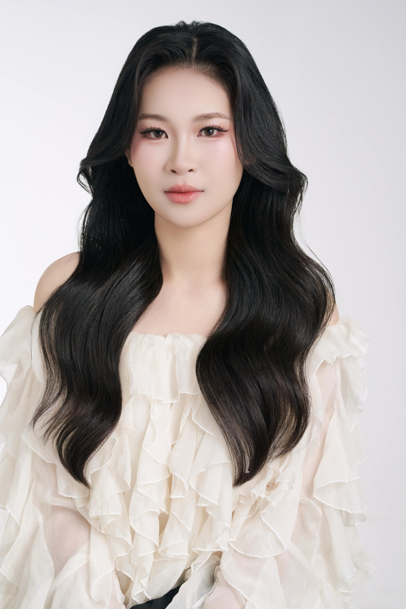 Hiền Nhi cho rằng chiều cao 1,77 m là lợi thế của cô trong cuộc thi.