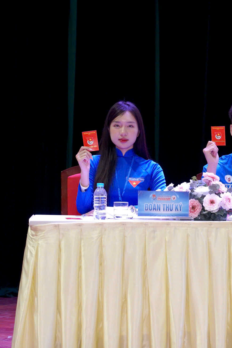 Giang Thanh lý giải nguyên nhân lựa chọn nghề thuyết minh viên: “Tôi đã được đào tạo tại một ngôi trường về văn hóa, tôi tin rằng với nghề thuyết minh viên tôi có thể truyền tải tới các bạn trẻ những kiến thức về lịch sử, ý nghĩa của các di tích, danh lam thắng cảnh của Việt Nam”.