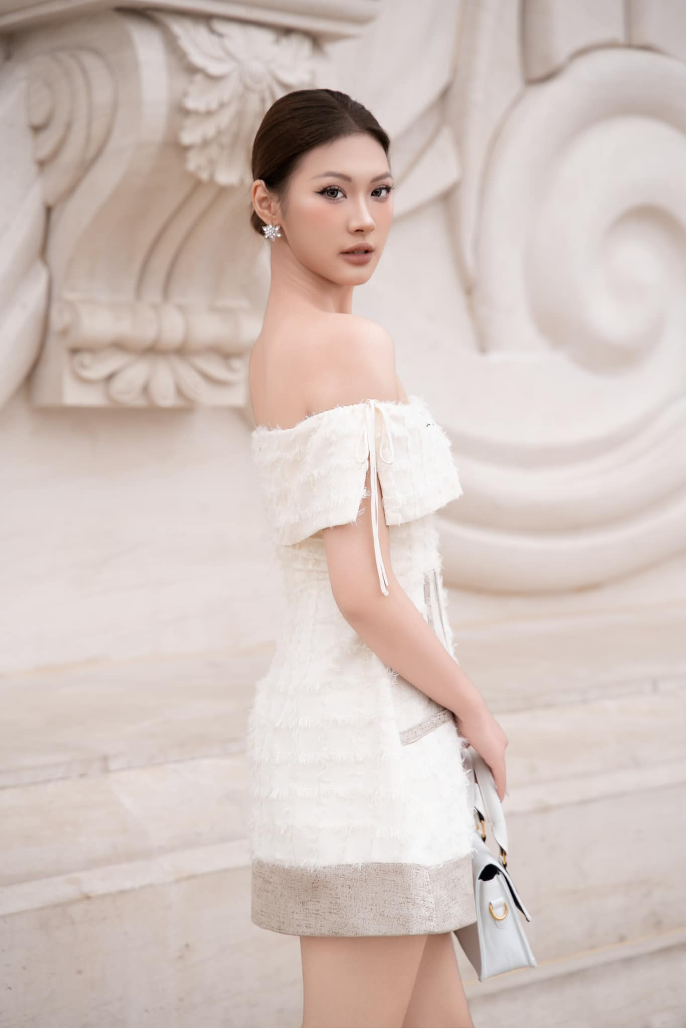 Với chiều cao 1,78 m, Thu Thảo đang là một trong những thí sinh cao nhất tại cuộc thi năm nay. Nhờ chiều cao ấn tượng và gương mặt cuốn hút, Thu Thảo đang theo đuổi sự nghiệp người mẫu và trình diễn cho nhiều thương hiệu, nhà thiết kế.