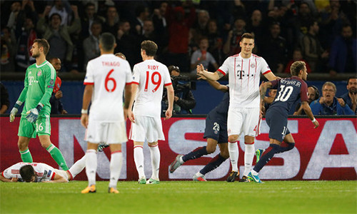 PSG vùi dập Bayern trong ngày Cavani làm lành với Neymar ảnh 1