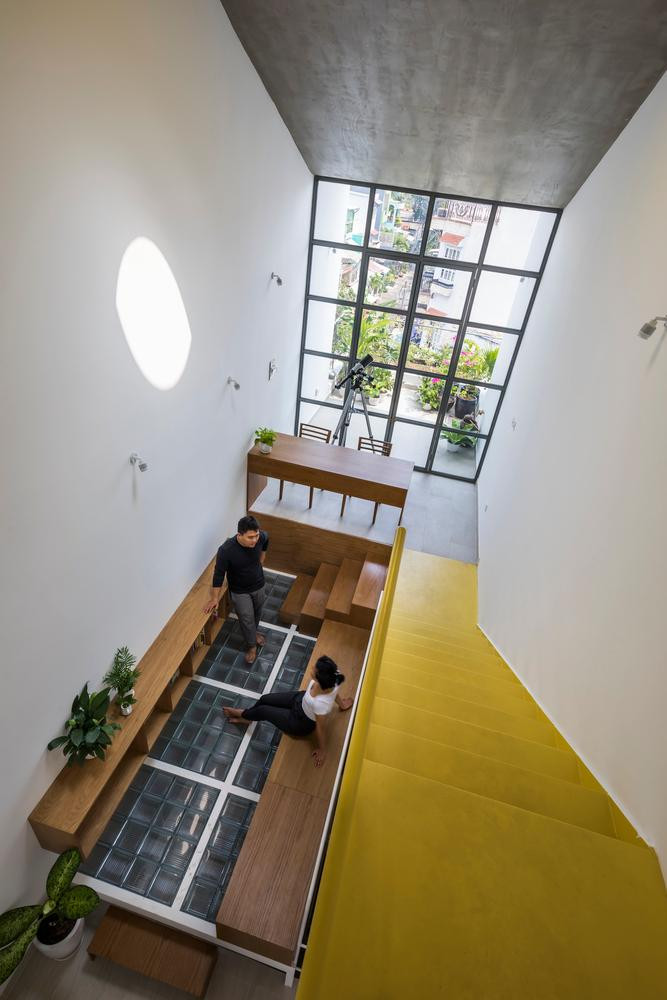 Để tạo sự riêng tư, không gian học tập, thư giãn được phân bổ ở phía trên cùng nhằm tạo sự riêng tư và yên tĩnh nhất định. Để tạo sự riêng tư, không gian học tập, thư giãn được phân bổ ở phía trên cùng nhằm tạo sự riêng tư và yên tĩnh nhất định.