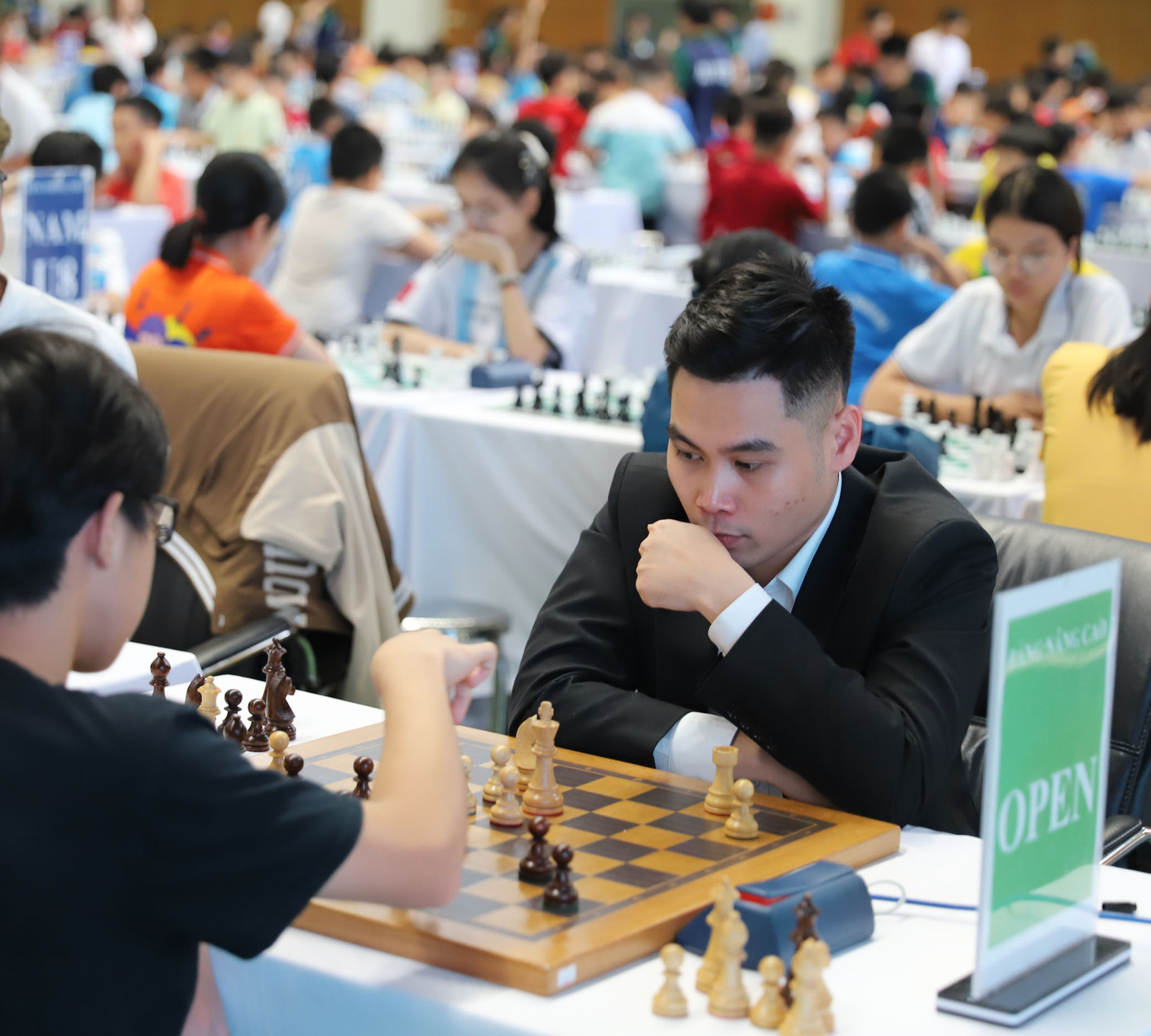 Đại Kiện tướng quốc tế Trần Tuấn Minh thi đấu tại giải.