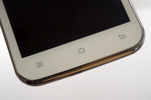 Các nút cảm ứng ngoài màn hình thông dụng