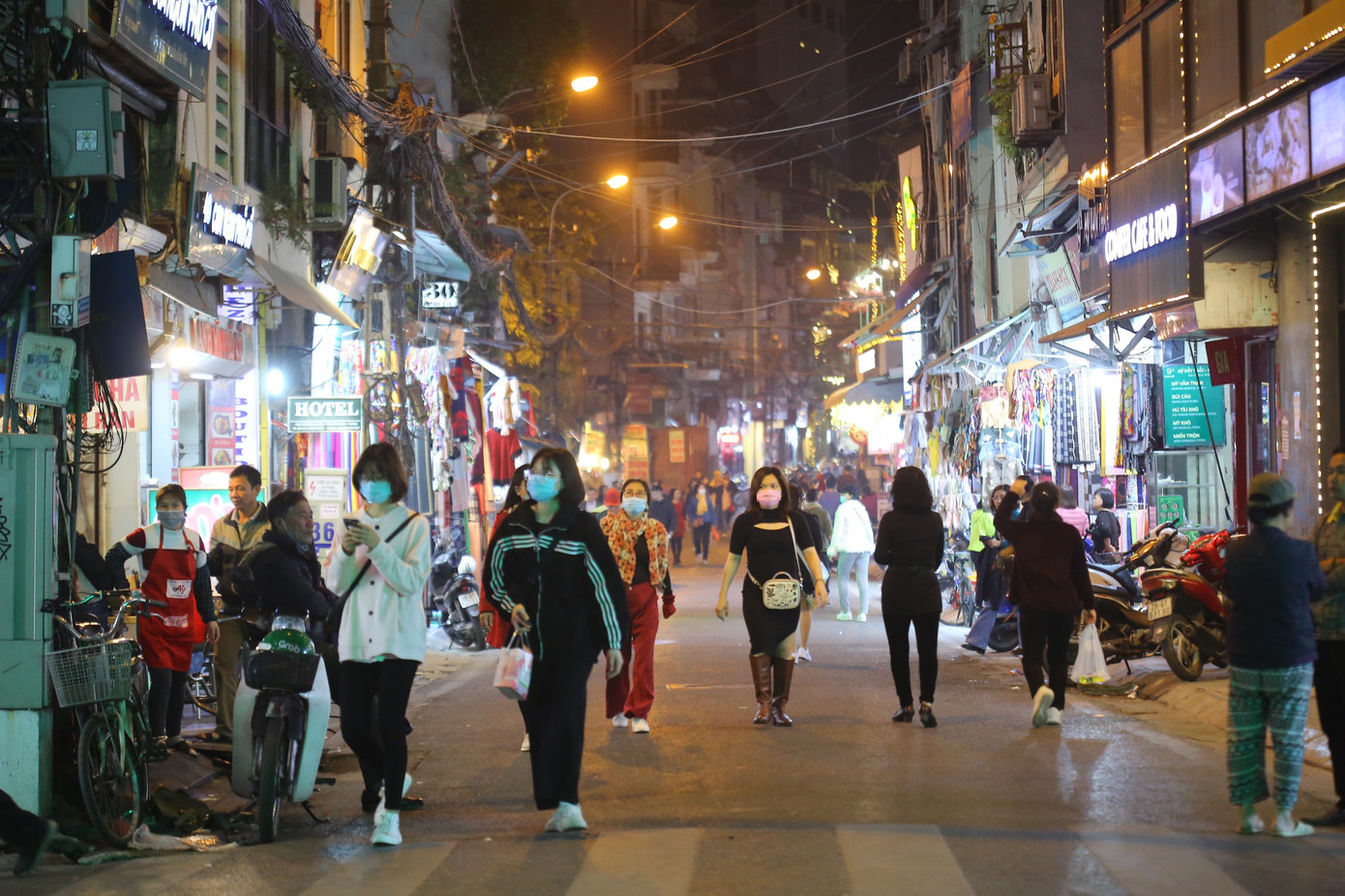 Hà Nội chính thức mở rộng không gian đi bộ trong phố cổ ảnh 7