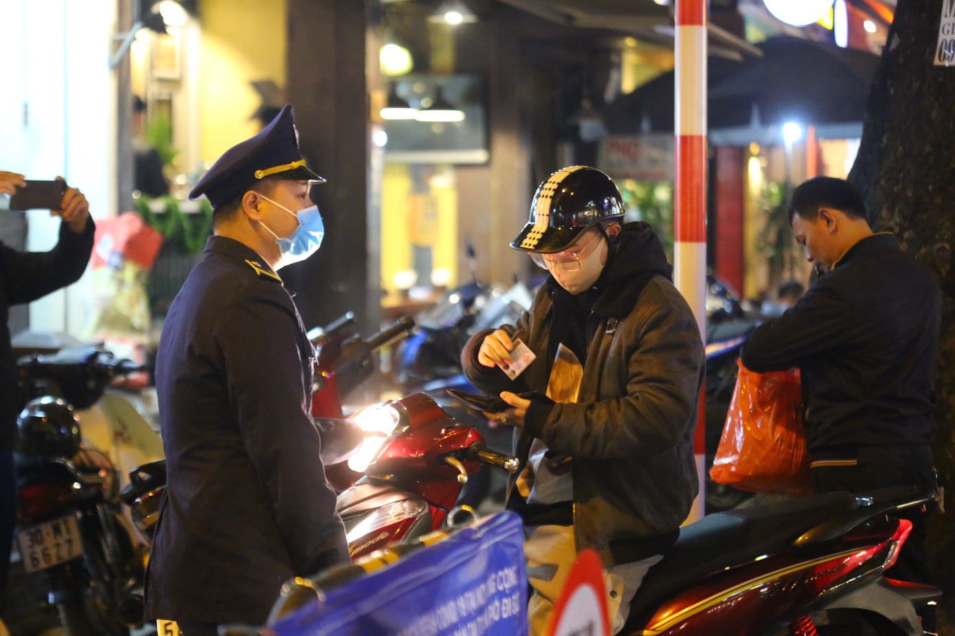 Hà Nội chính thức mở rộng không gian đi bộ trong phố cổ ảnh 4