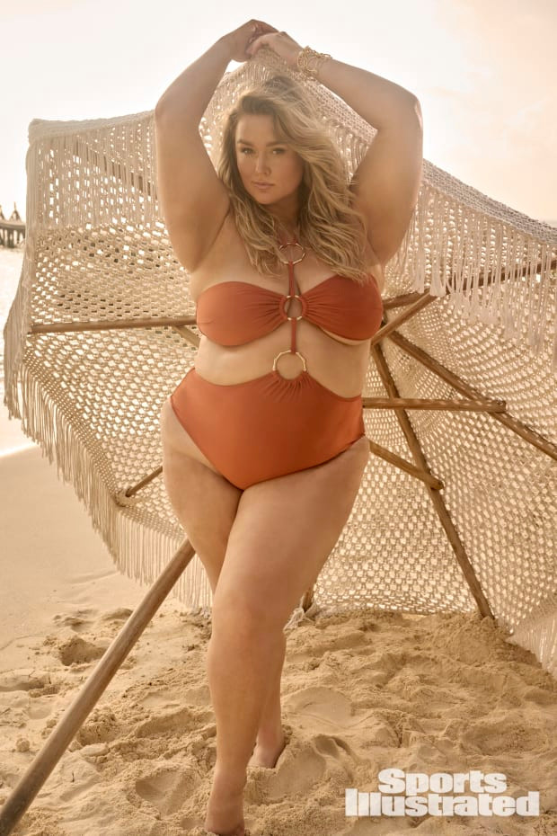 Bà MJ Day cho biết sức hút của McGrady nằm ở niềm kiêu hãnh và năng lượng vô tận. Cô sử dụng tầm ảnh hưởng của mình để đấu tranh cho sự bình đẳng thực sự trong mọi khía cạnh của thế giới thời trang và người mẫu. Bà MJ Day cho biết sức hút của McGrady nằm ở niềm kiêu hãnh và năng lượng vô tận. Cô sử dụng tầm ảnh hưởng của mình để đấu tranh cho sự bình đẳng thực sự trong mọi khía cạnh của thế giới thời trang và người mẫu.