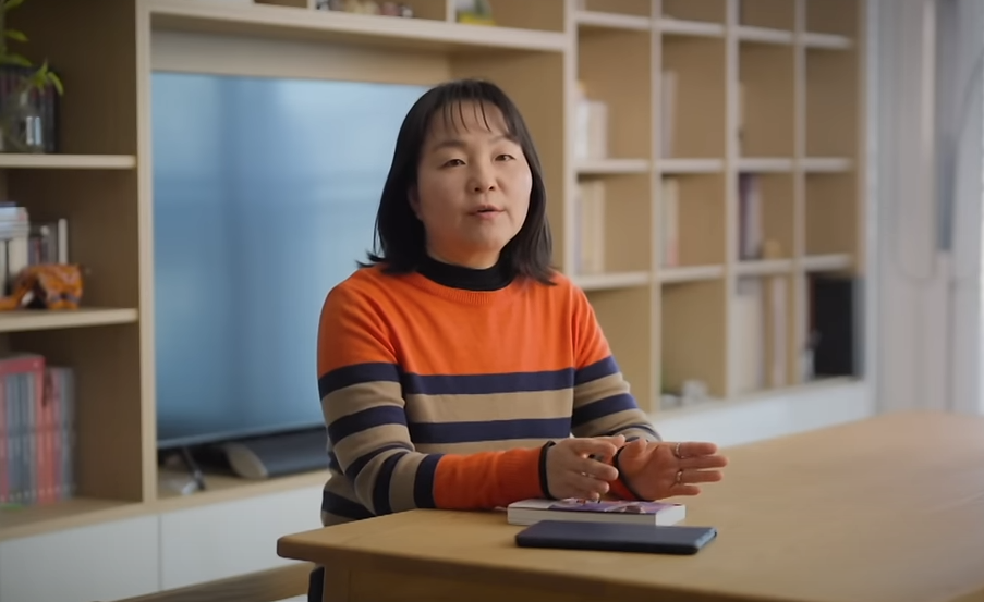 KBS khẳng định lời kể của nhà báo Park về luật sư của nhà đài là sai sự thật. KBS khẳng định lời kể của nhà báo Park về luật sư của nhà đài là sai sự thật.