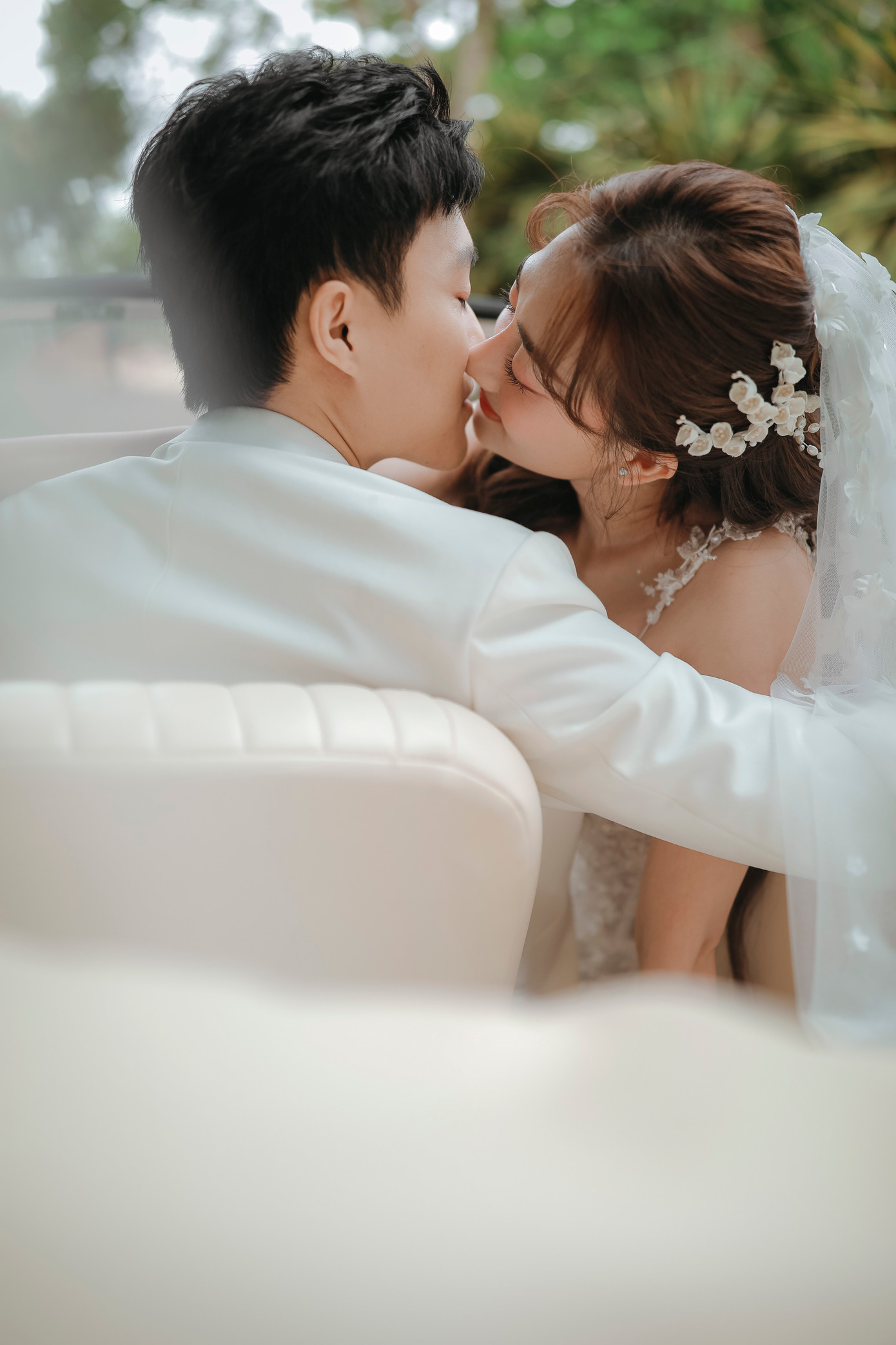 Cặp đôi thực hiện bộ ảnh cưới tại Đà Lạt. Ảnh: NVCC.