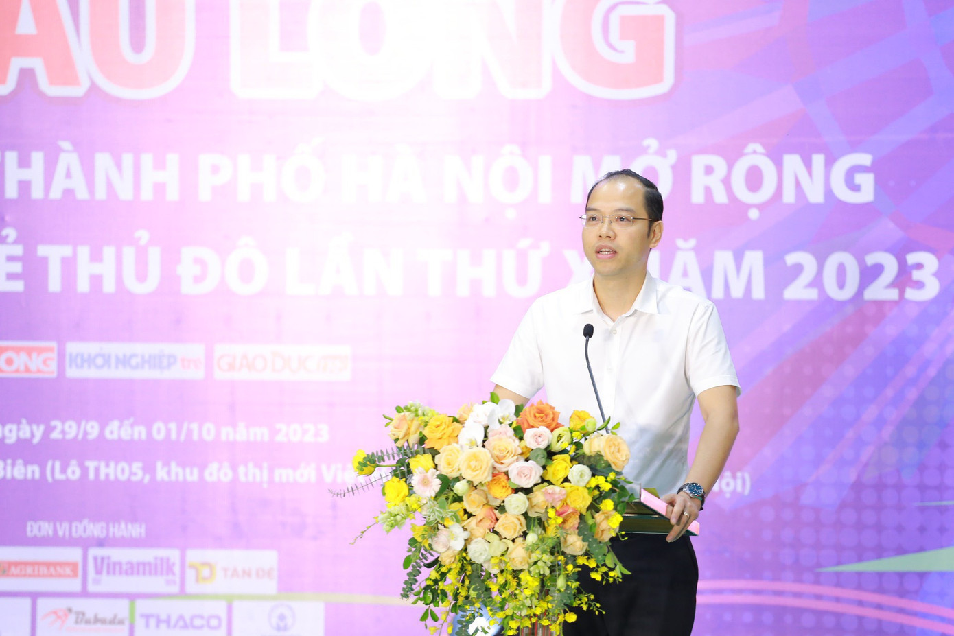 Đồng chí Nguyễn Tiến Hưng - Ủy viên BCH Trung ương Đoàn, Phó Bí thư Thành đoàn Hà Nội, Chủ tịch Hội Sinh viên Việt Nam TP Hà Nội phát biểu khai mạc giải.