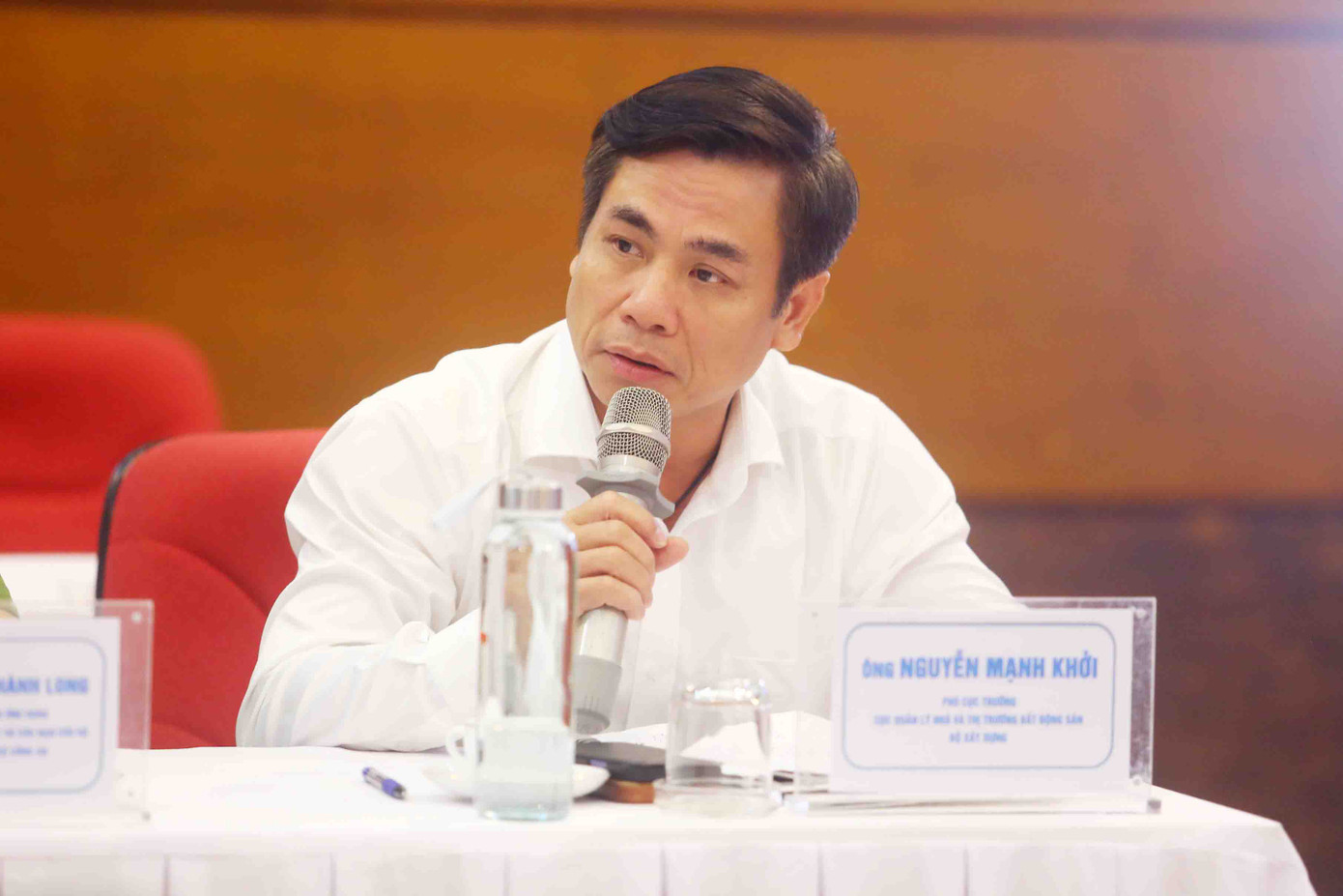 “Không thể bắt người dân phải thế này, thế kia” - ông Khởi phân trần.