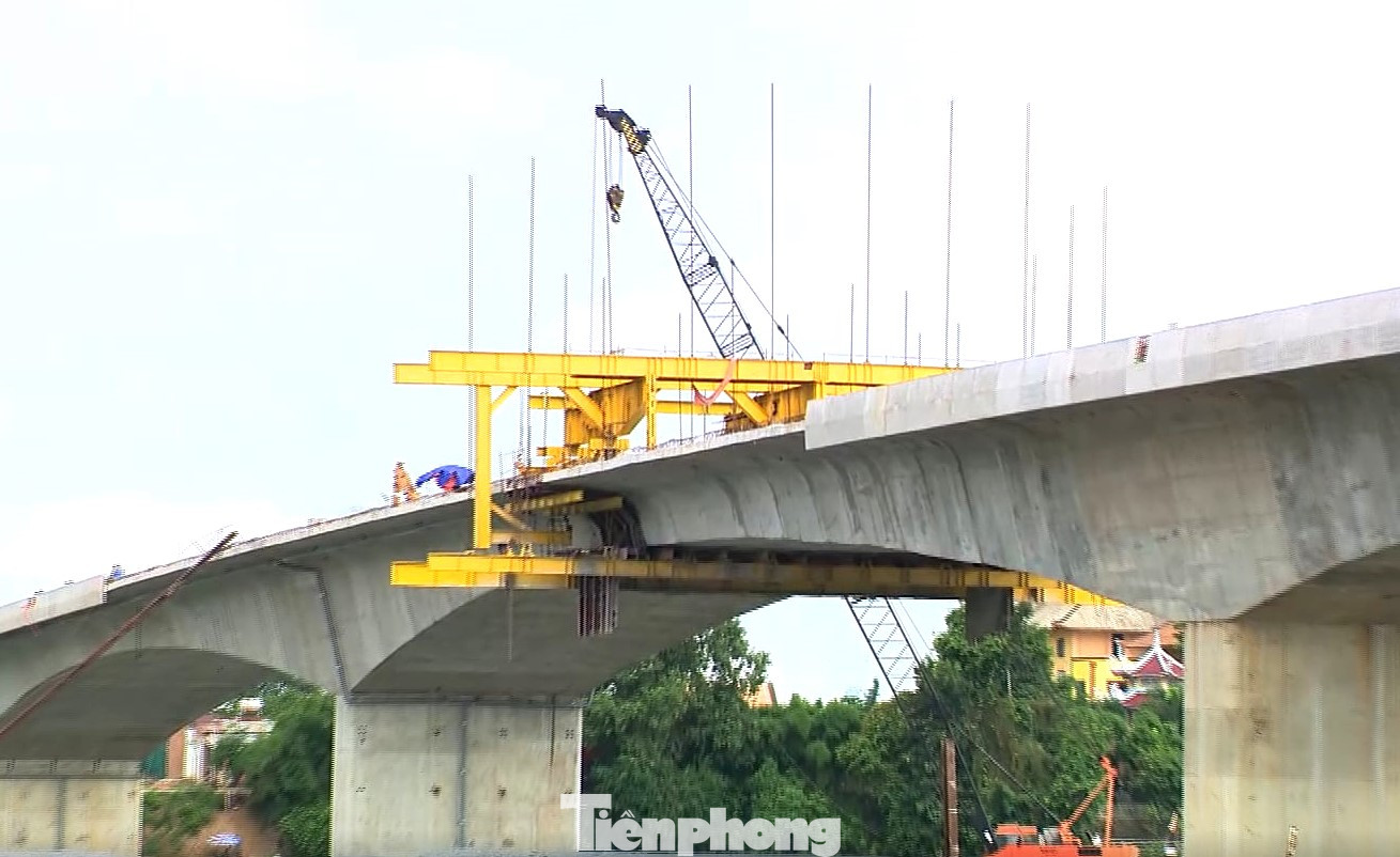 Hiện cầu Bạch Đằng 2 đang được chủ đầu tư, đơn vị thi công tập trung đẩy nhanh tiến độ. Đến nay, công trình thi công khối lượng đạt trên 85% theo hợp đồng. Hiện cầu Bạch Đằng 2 đang được chủ đầu tư, đơn vị thi công tập trung đẩy nhanh tiến độ. Đến nay, công trình thi công khối lượng đạt trên 85% theo hợp đồng.