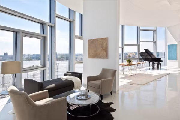 Căn hộ này có ban công rất rộng. Nhìn từ bên ngoài tòa nhà. Đây là bản thiết kế của căn hộ 23A