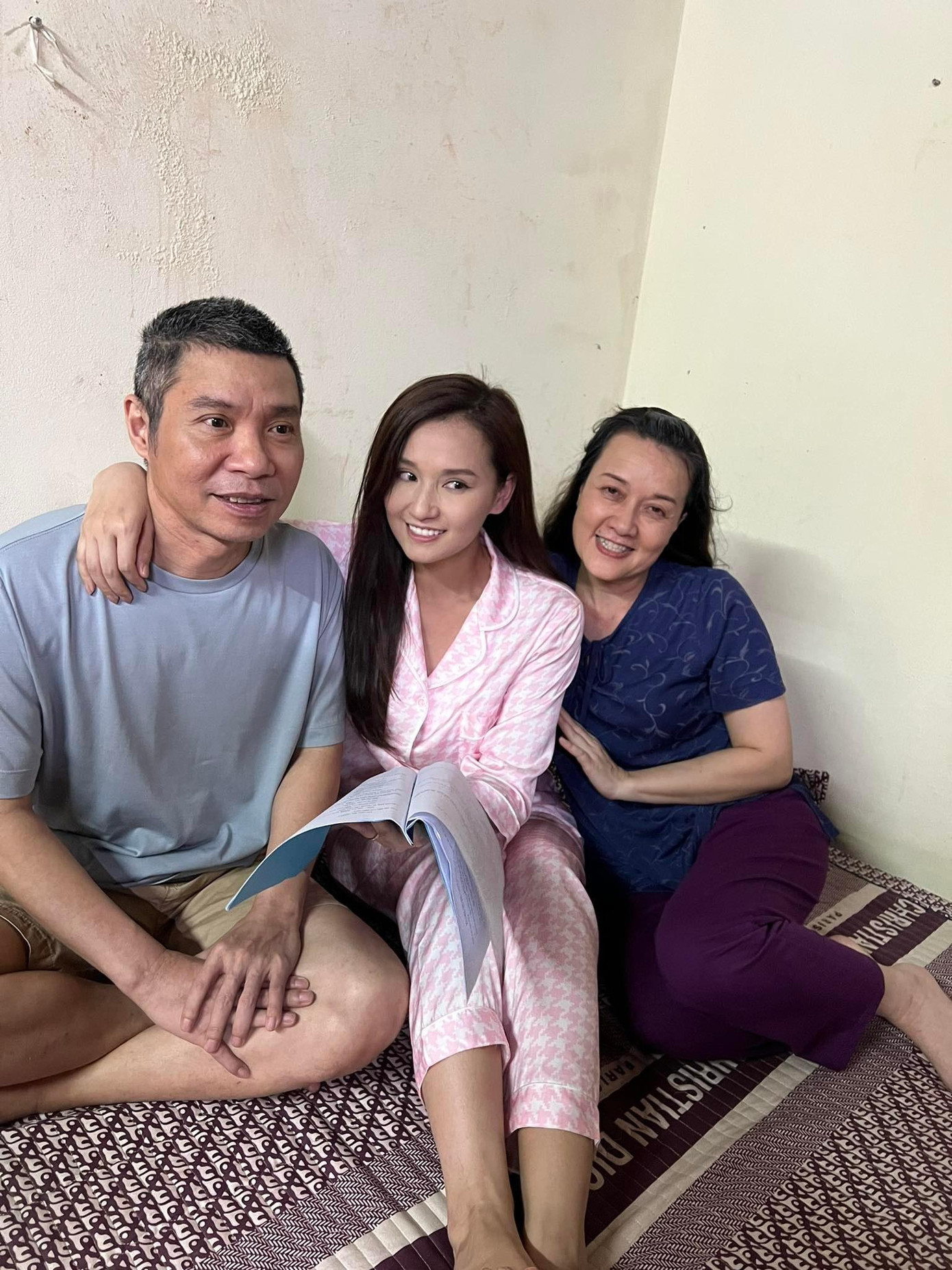 Ở Chồng cũ, vợ cũ, người yêu cũ, NSND Công Lý sẽ vào vai bố của nữ chính Cẩm Giang (Lã Thanh Huyền).