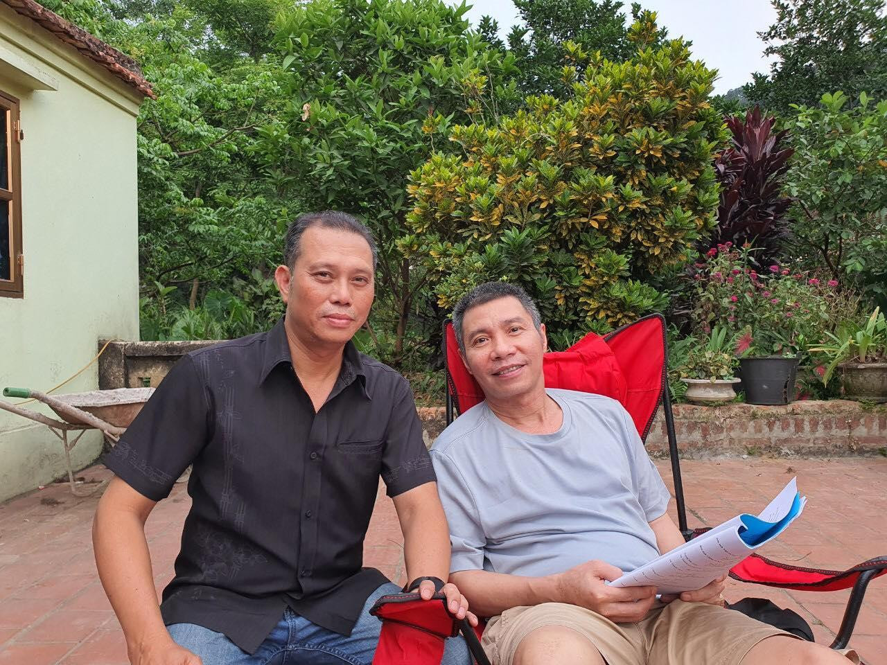 Đạo diễn Vũ Trường Khoa cho biết, việc mời NSND Công Lý tham gia với vai nhỏ vừa là nhu cầu trong phim cần thực hiện, đồng thời, anh cũng muốn kéo nam nghệ sĩ quay trở lại với công việc, tạo ra nguồn động lực để NSND Công Lý vượt qua giai đoạn khó khăn, phục vụ khán giả.