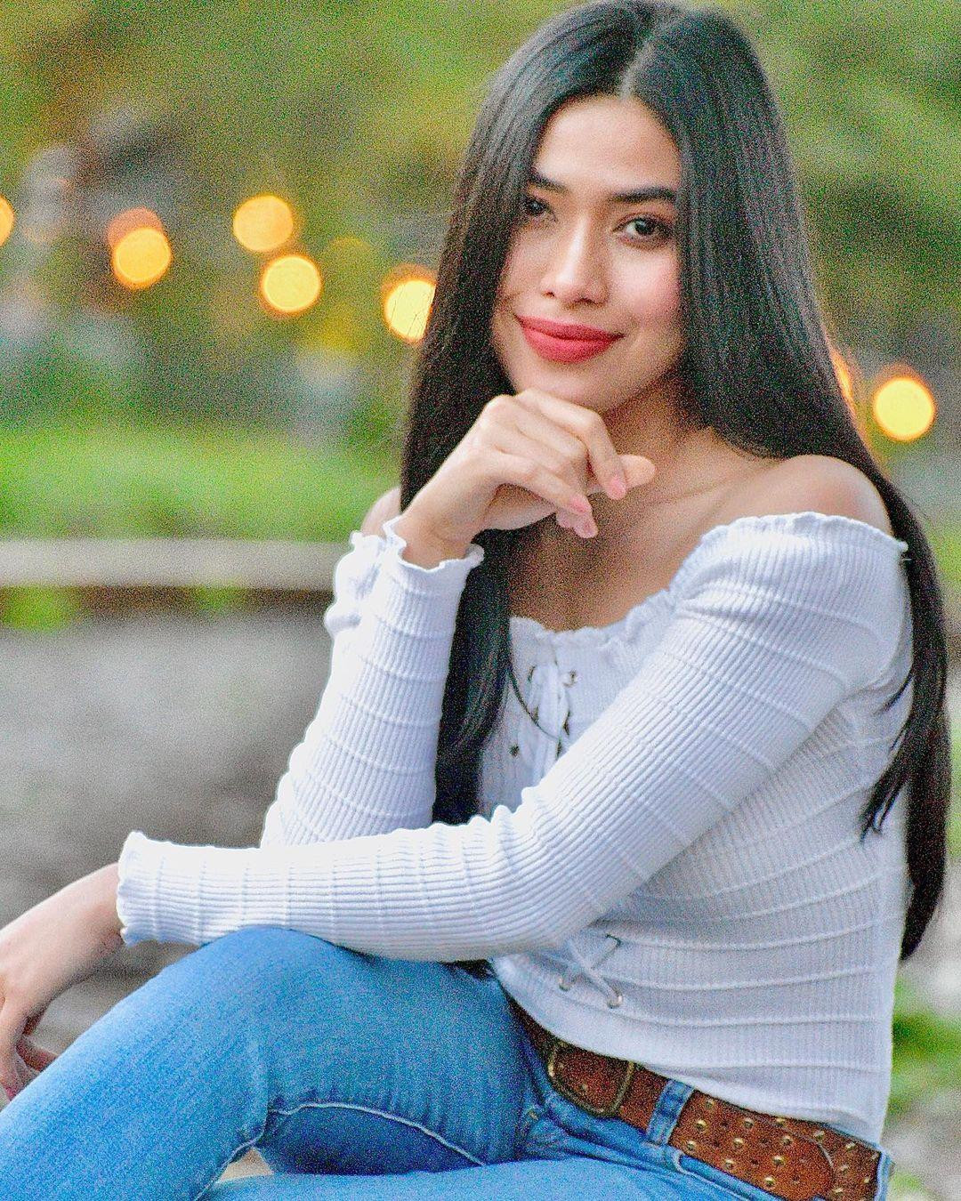 Nhan sắc xinh đẹp, hiện đại của Samoeun Angkea Reasey.