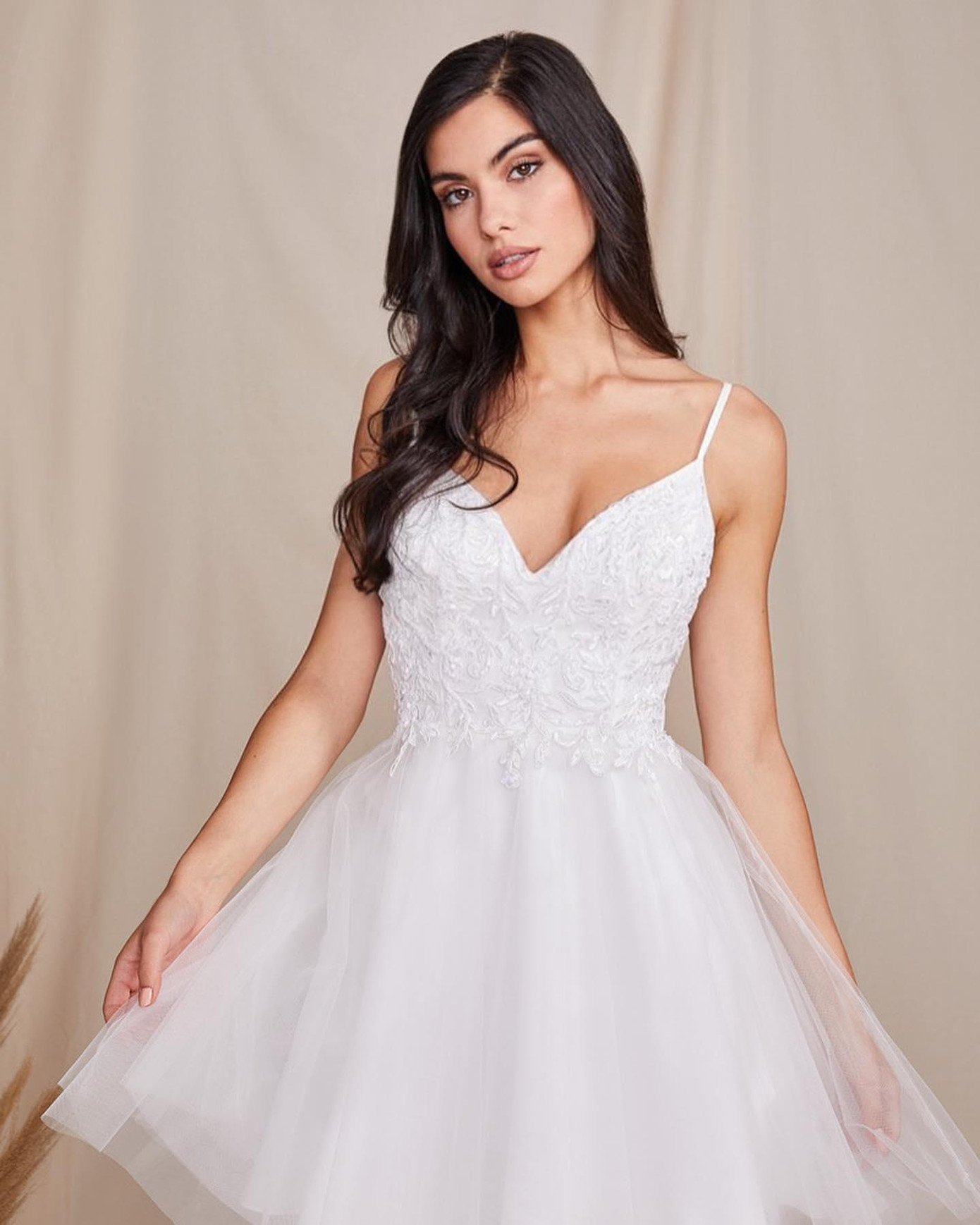 Mặc dù body rất nóng bỏng nhưng Paula Pérez lại có gương mặt thanh lịch, dịu dàng, rất phù hợp với tiêu chí của cuộc thi Miss World.