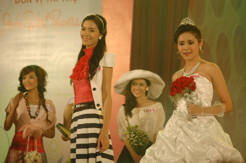 Hiện đại, trẻ trung trong trang phục tự chọn