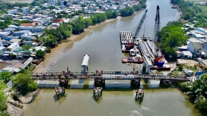 Cầu Long Kiểng huyện Nhà Bè sẽ hoàn thành cuối tháng 8 năm nay Cầu Long Kiểng huyện Nhà Bè sẽ hoàn thành cuối tháng 8 năm nay