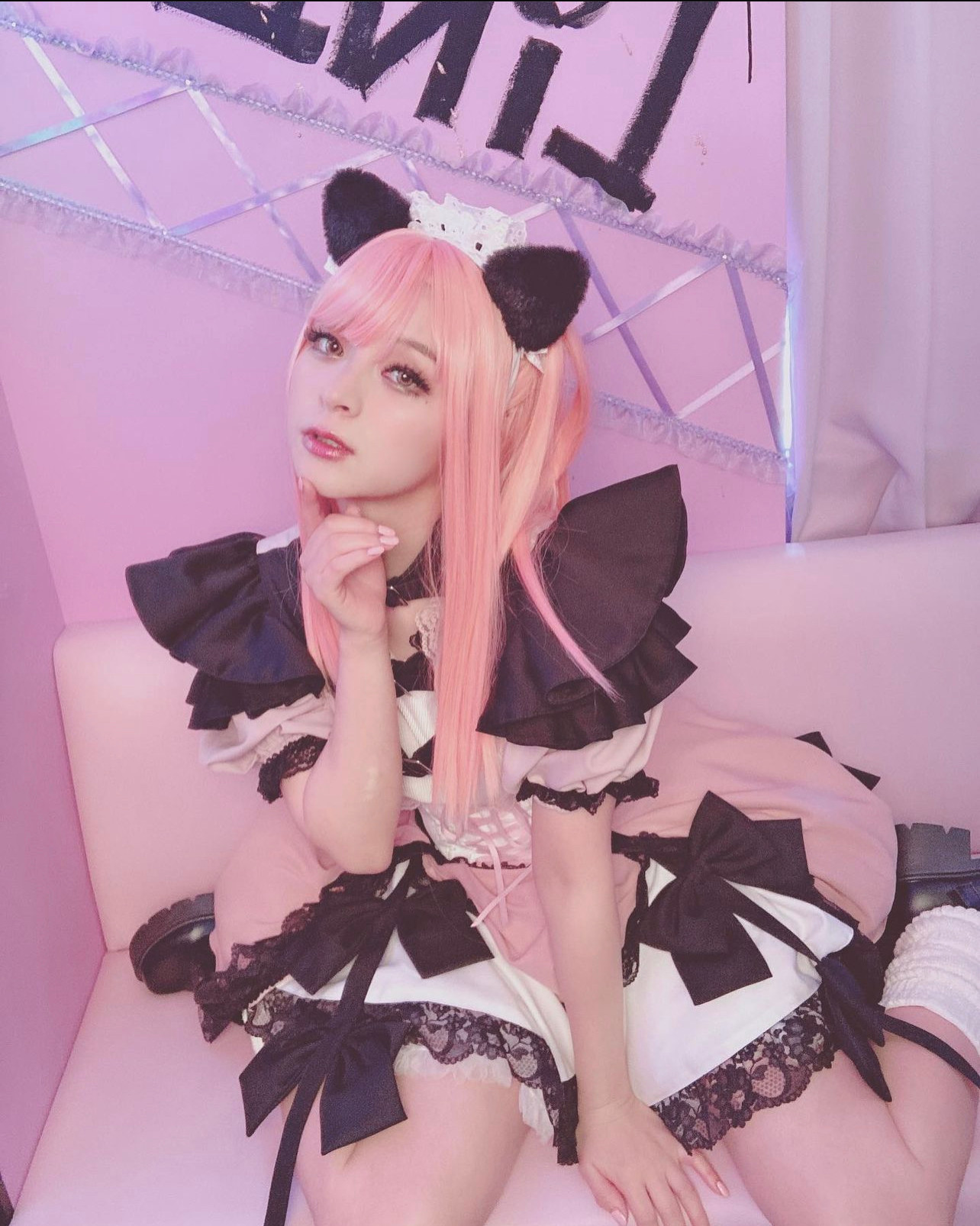 Ngôi sao 31 tuổi chiếm được tình cảm lớn từ khán giả Trung Quốc một phần nhờ theo đuổi văn hóa anime. Đây là điểm mạnh của Maria, cô theo đuổi phong cách này từ nhiều năm về trước.