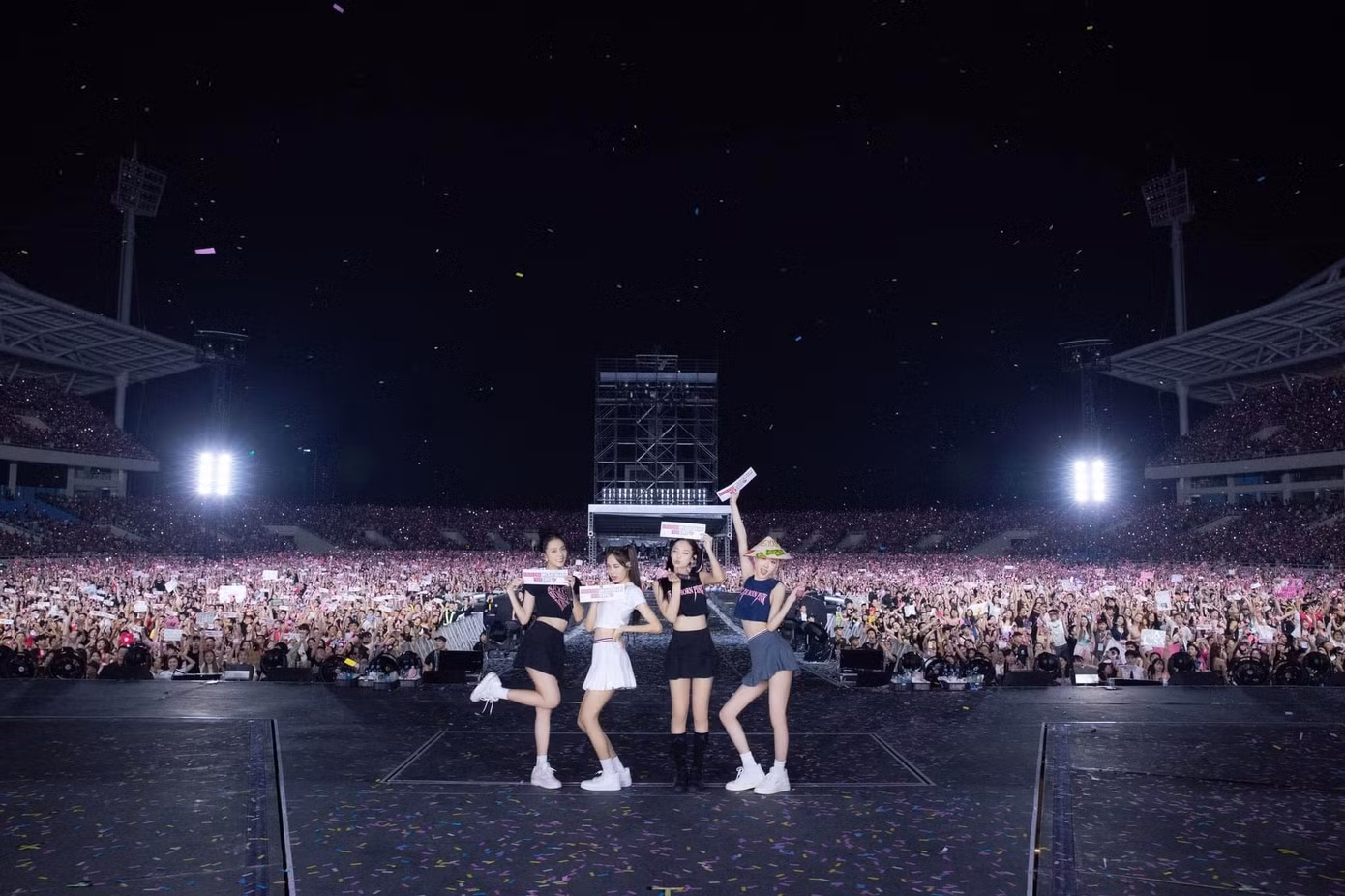BlackPink vừa hoàn thành hai đêm diễn ở Việt Nam. Ảnh: YG. BlackPink vừa hoàn thành hai đêm diễn ở Việt Nam. Ảnh: YG.