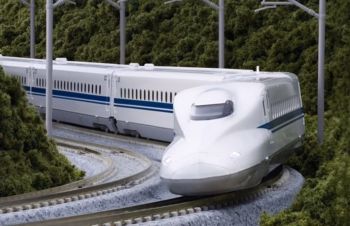 Tàu cao tốc Shinkansen ở Nhật Bản (Ảnh: Japantourist/Kyotostation).