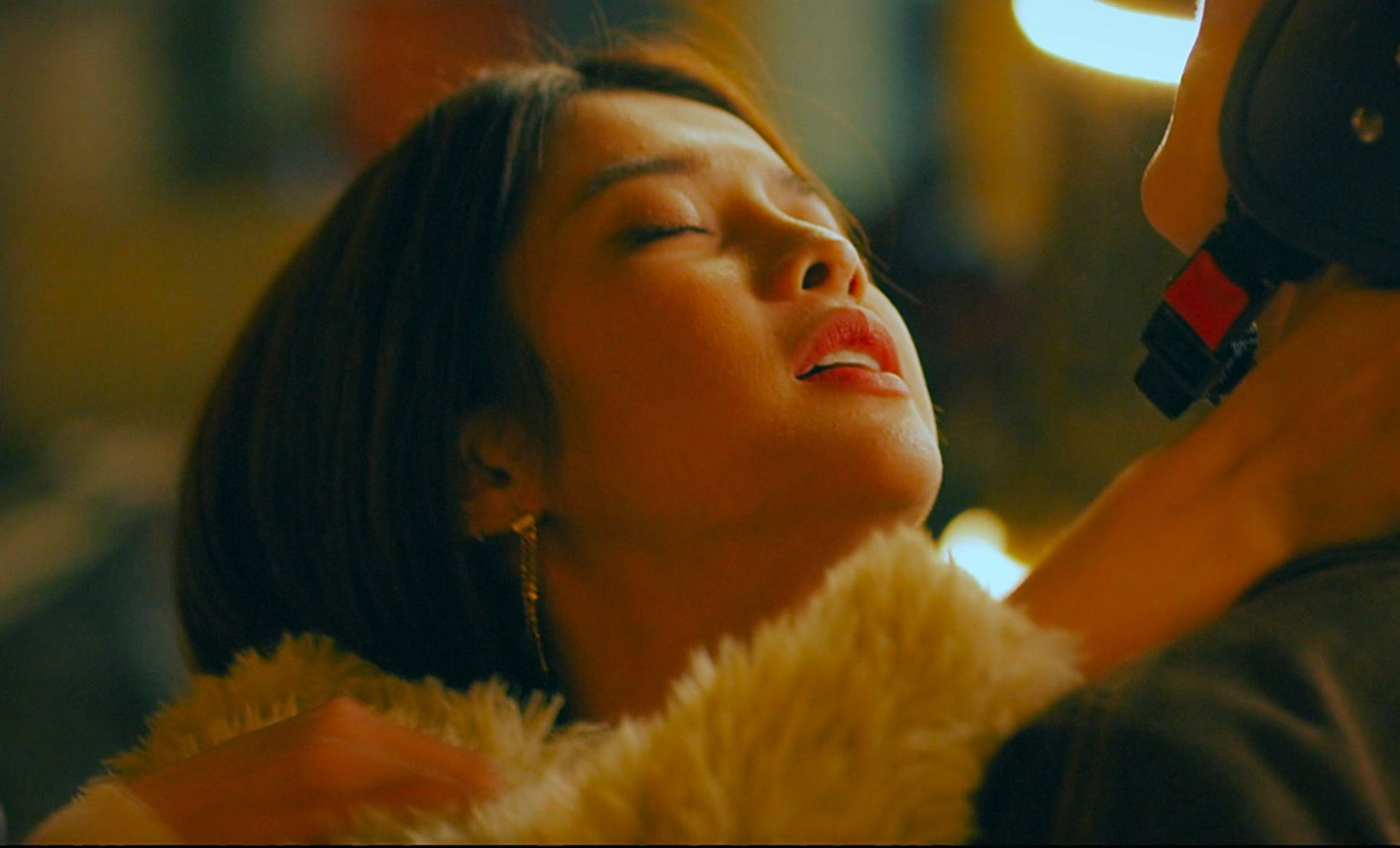 Màu phim gây khó chịu cho khán giả.