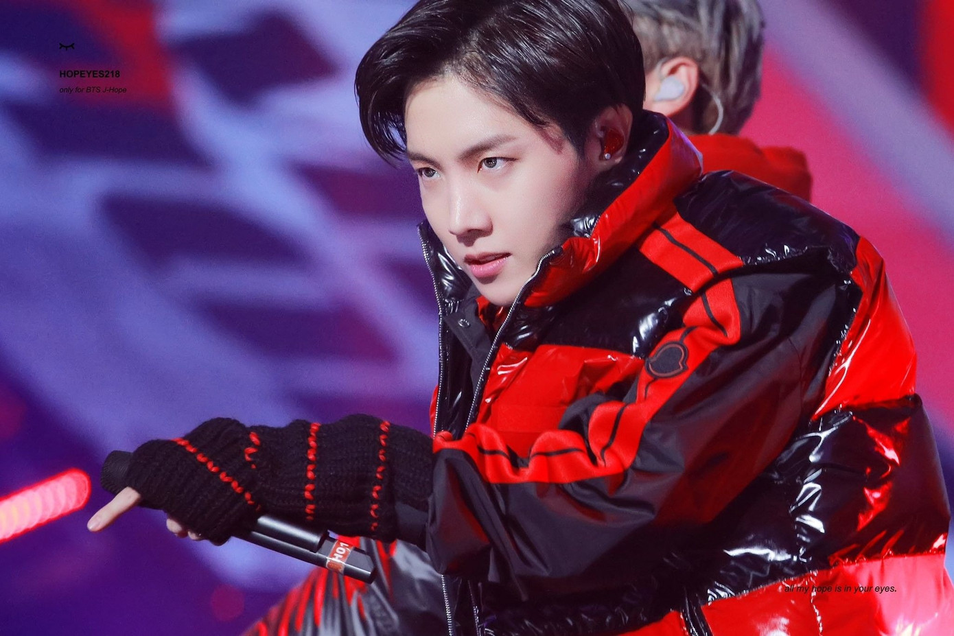 j-hope đã nộp đơn hoãn nhập ngũ. Ảnh: Twitter.