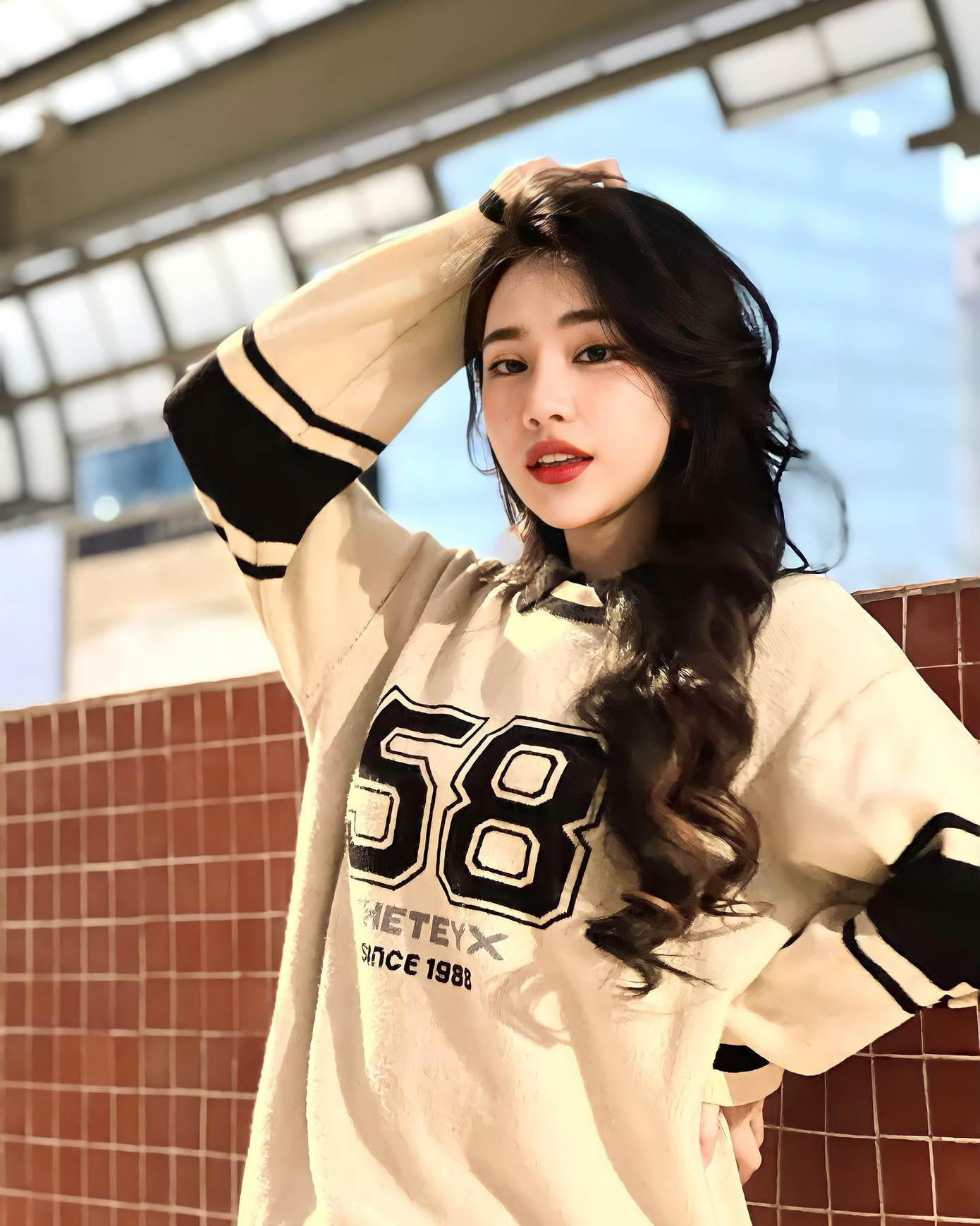 Chia sẻ với Tiền Phong, diễn viên Dương Thu Hương nói cô bất ngờ khi vai Đào gây ấn tượng với khán giả truyền hình. Sau khi những phân cảnh của mình được phát sóng, cô nhận được những lời khen về diễn xuất của cư dân mạng. Chia sẻ với Tiền Phong, diễn viên Dương Thu Hương nói cô bất ngờ khi vai Đào gây ấn tượng với khán giả truyền hình. Sau khi những phân cảnh của mình được phát sóng, cô nhận được những lời khen về diễn xuất của cư dân mạng.