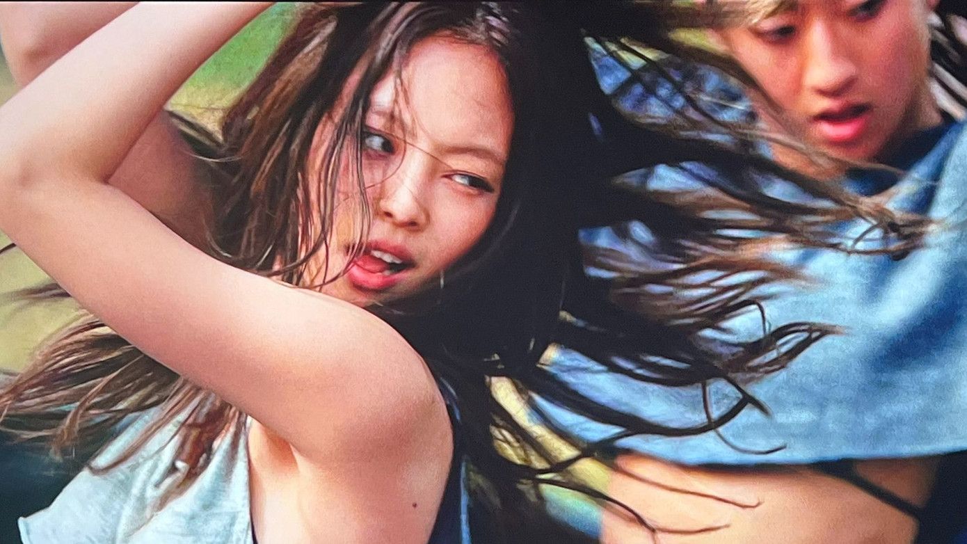 Cảnh nóng trong The Glory bị so sánh với The Idol.