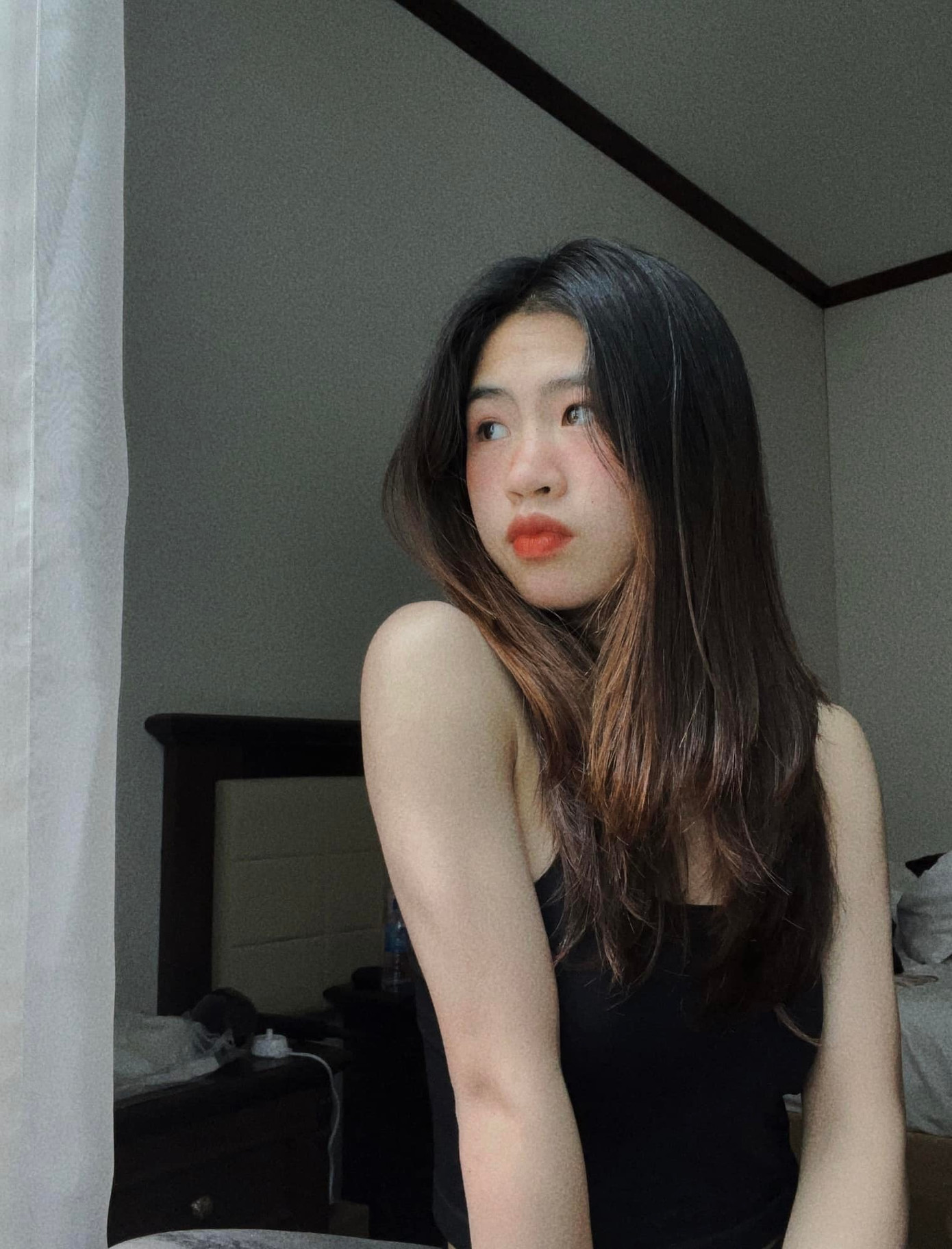 Ngày 15/5, thầy trò huấn luyện viên (HLV) Mai Đức Chung làm nên lịch sử khi 4 lần liên tiếp giành huy chương vàng SEA Games sau khi thắng Myanmar 2-0 trong trận chung kết trên sân Olympic. Đây cũng là HCV SEA Games thứ 8 của bóng đá nữ Việt Nam, bỏ xa đội xếp thứ 2 là Thái Lan với 5 tấm HCV. Trong trận đấu quyết định, Thanh Nhã lập siêu phẩm, tung lưới thủ môn Mya Mya Nyein, ghi bàn thắng thứ hai cùng tuyển bóng đá nữ Việt Nam lập thành tích vô tiền khoáng hậu.