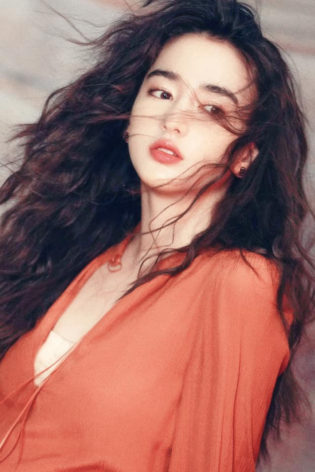 Truyền thông Trung Quốc đưa tin Lý Uyển Đát vào vai Hoa Tranh công chúa. Ảnh: Weibo. Truyền thông Trung Quốc đưa tin Lý Uyển Đát vào vai Hoa Tranh công chúa. Ảnh: Weibo.