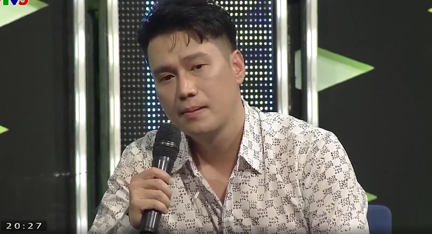 Việt Anh khóc khi nhắc đến cố NSND Hoàng Dũng Việt Anh khóc khi nhắc đến cố NSND Hoàng Dũng