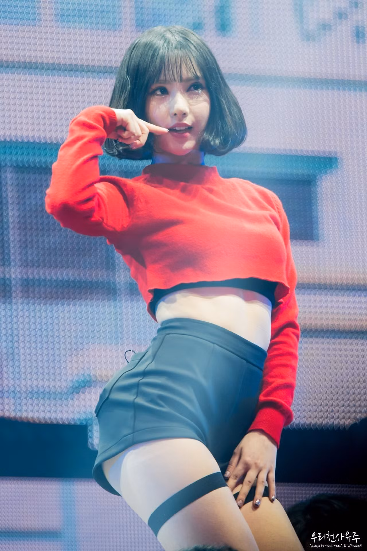 Eunha, nữ thần tượng sinh năm 1997 nhóm nhạc VIVIZ. Ảnh: News1, Twitter.