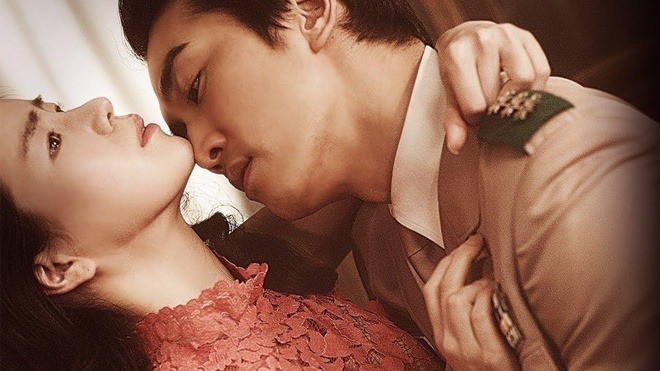 Song Seung Hun và Lim Ji Yeon đóng phim gán mác 19+. Song Seung Hun và Lim Ji Yeon đóng phim gán mác 19+.