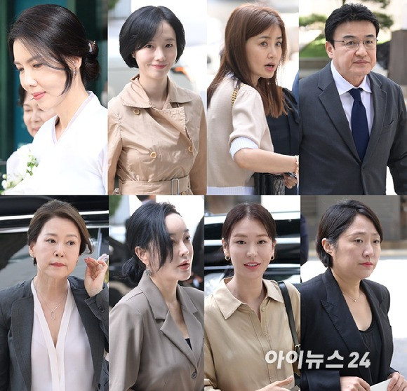 (Theo chiều kim đồng hồ từ trên cùng bên trái) Cựu phát thanh viên Baek Ji Yeon, Shin Ae Ra, Park Joong Hoon, Kim Hyun Sook, Jeong Yu Jin, Kim Hye Eun, Cha Hwa Yeon tại nhà thờ ở Doryeom-dong, Jongno-gu, Seoul ngày 2/6. Ảnh: Inews24.