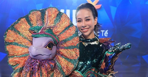 Ca sĩ Thảo Trang.