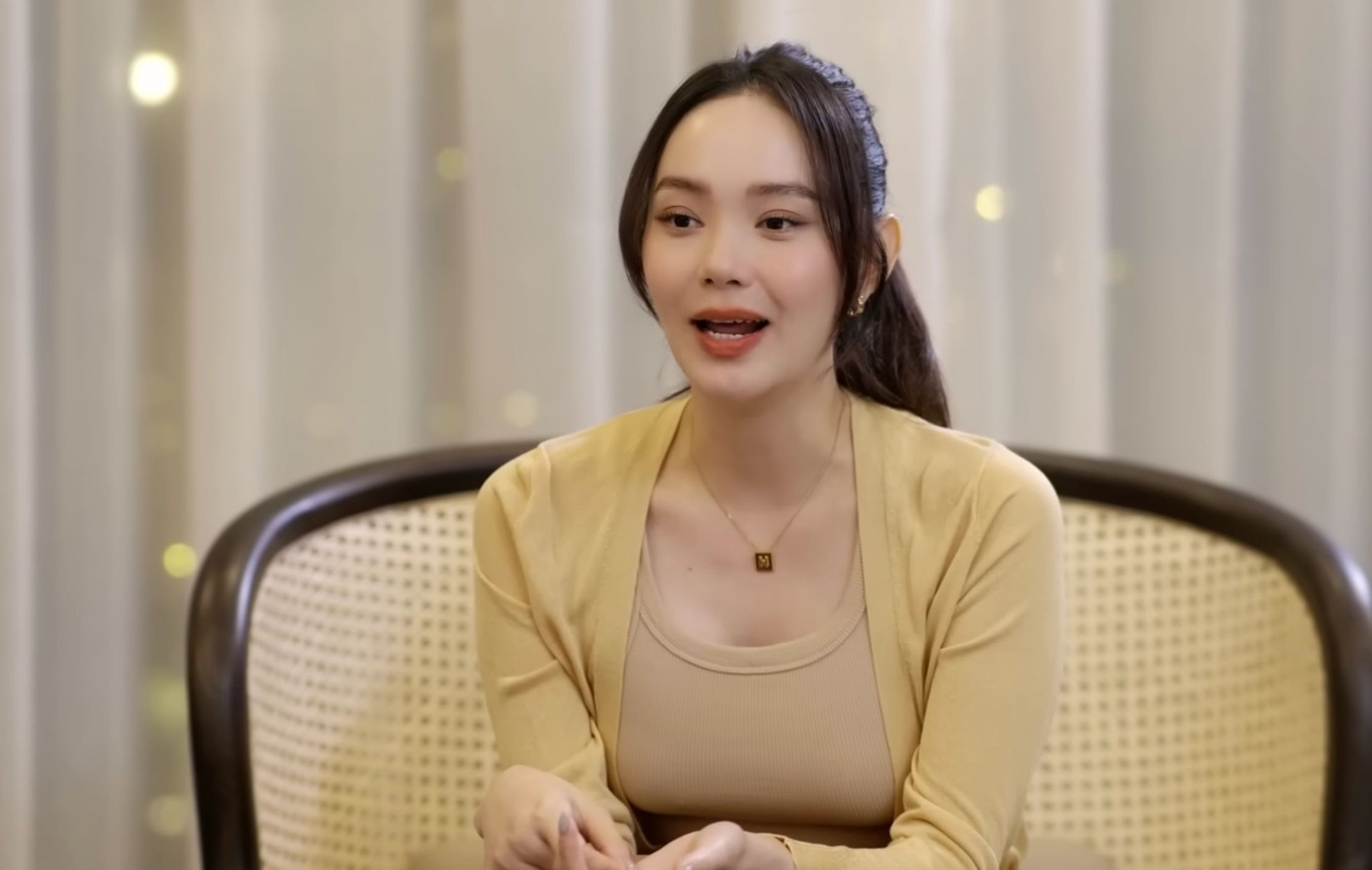 Ca sĩ Minh Hằng. Ca sĩ Minh Hằng.