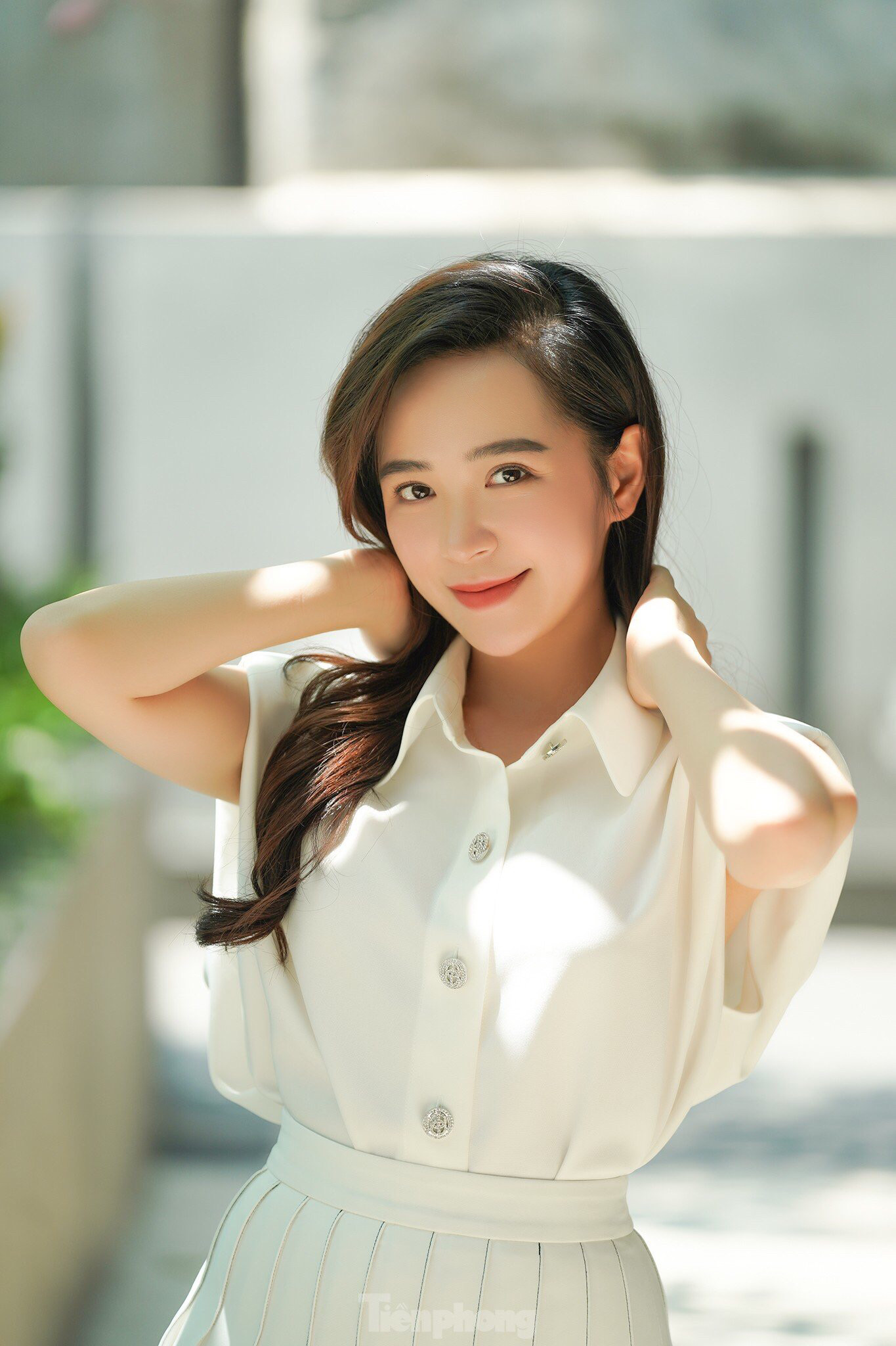 Nếu được lựa chọn giữa ba đứa con trai nhà ông Công (NSND Quốc Trị), Kim Oanh cho hay cô không hướng về phía đối tượng nào bởi họ đều không phải gu của cô. Nữ diễn viên gốc Quảng Trị hướng đến sự ổn định, người đàn ông làm kinh doanh nhưng sống thực tế. Ảnh: Phạm Nguyễn.