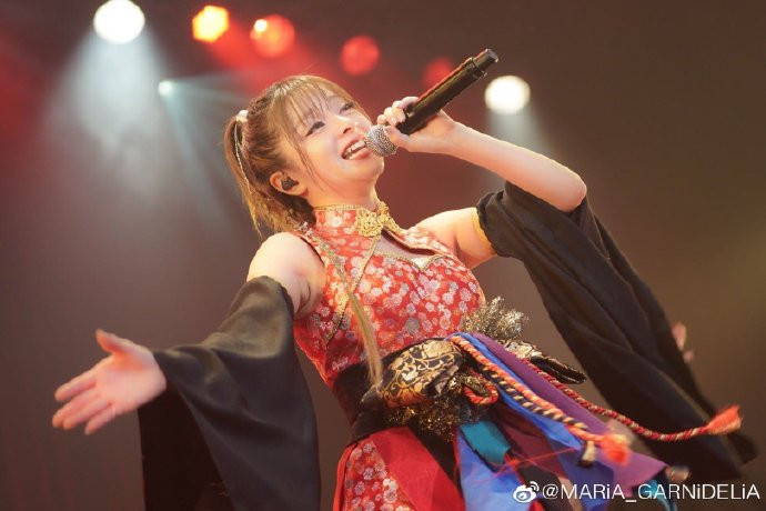 Đặc biệt, tên tuổi của Maria nổi đình đám ở thị trường Trung Quốc sau thành công của đĩa đơn Gokuraku Jodo năm 2016. MV bài hát có lượt xem và chia sẻ lớn trên Bilibili - ứng dụng chia sẻ video lớn nhất Trung Quốc và được giới trẻ đua nhau cover.