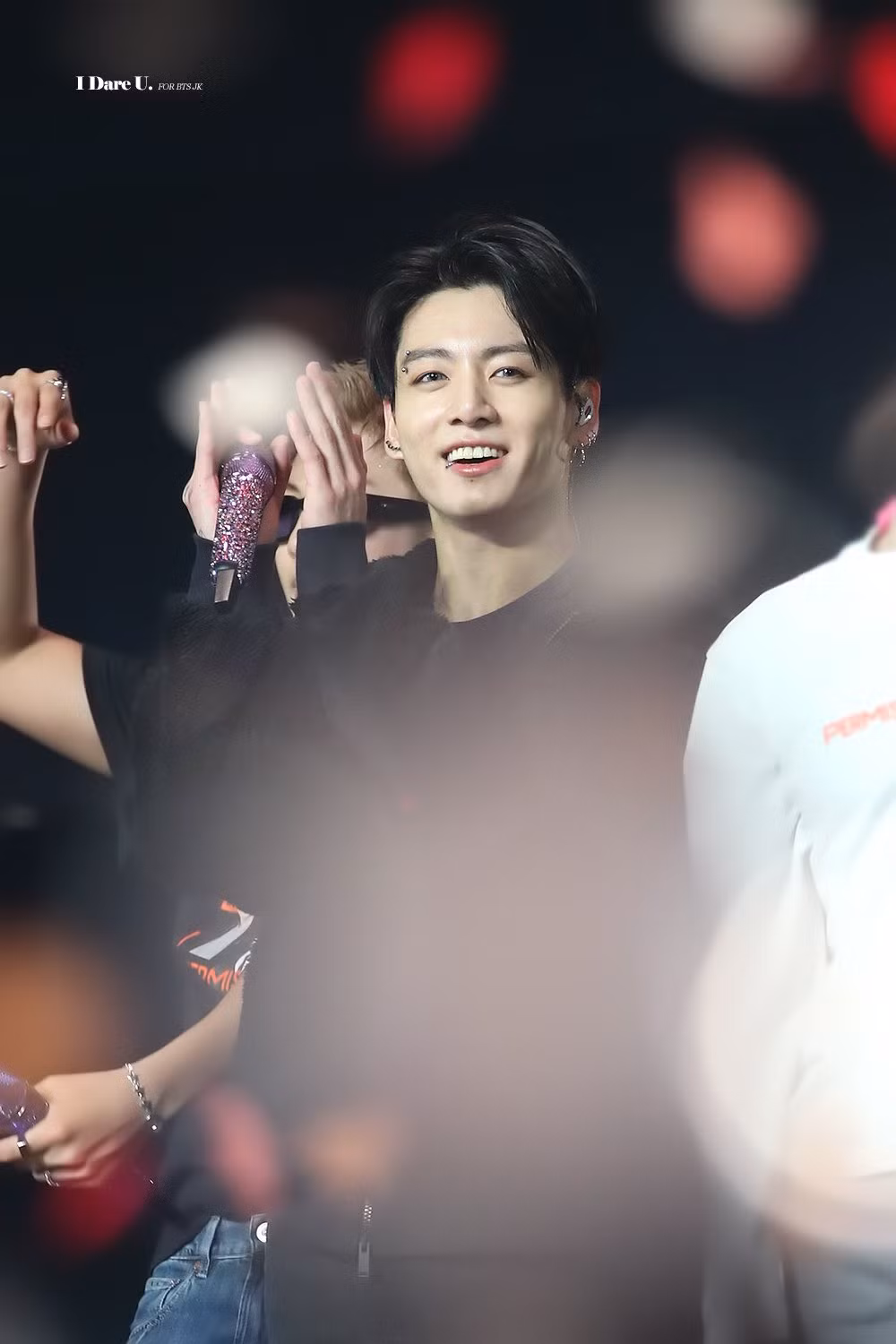 Jungkook cân bằng lại thế trận Kpop trên thị trường quốc tế khi BTS tạm thời ngừng hoạt động nhóm. Ảnh: Twitter.