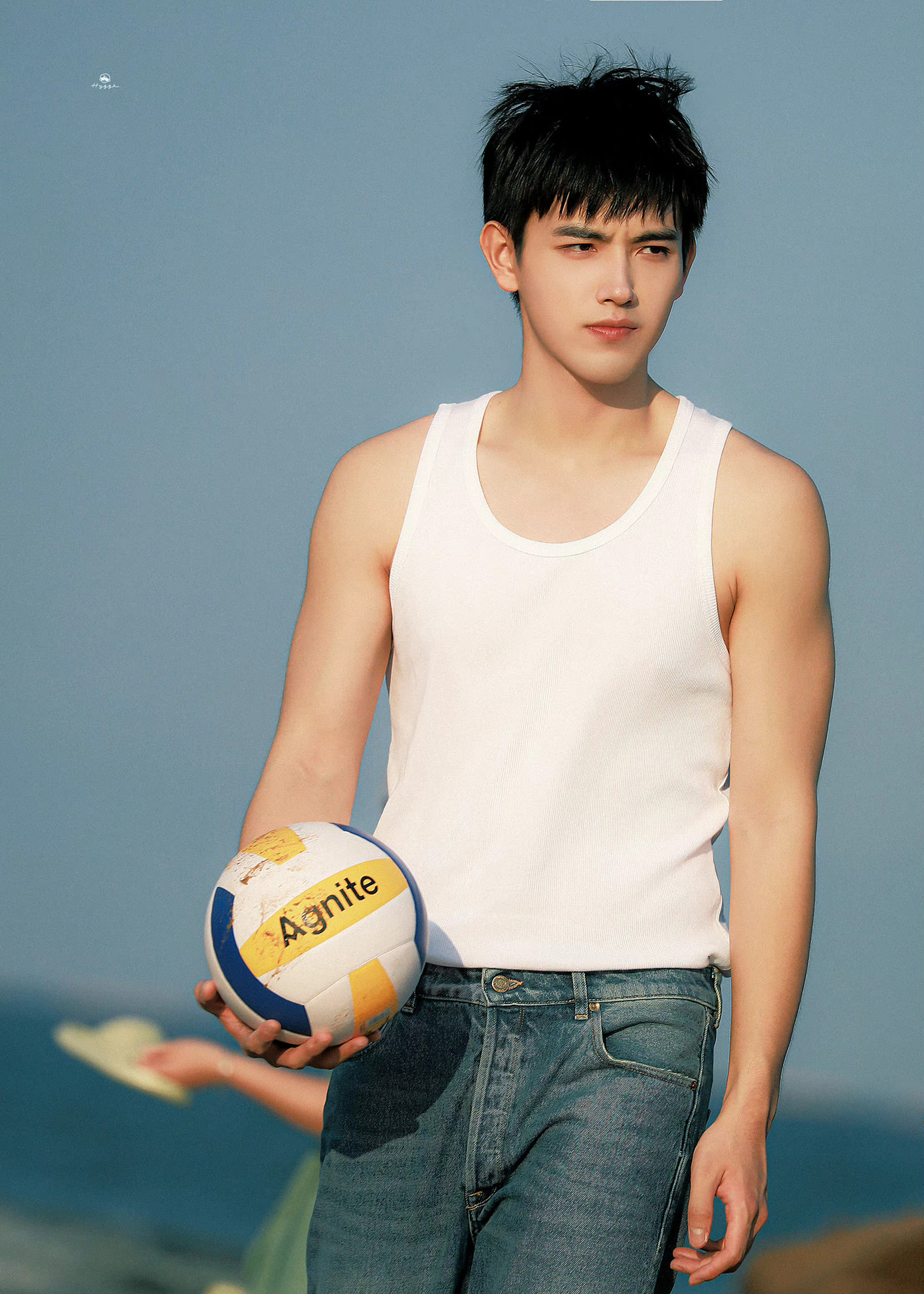 Sao nam gen Z được khen ngợi ngũ quan sắc bén, ánh mắt thâm tình, mang nét thanh thuần hợp với những bộ phim thanh xuân. Trần Phi Vũ được kỳ vọng trở thành tên tuổi hàng đầu của showbiz Hoa ngữ. Sao nam gen Z được khen ngợi ngũ quan sắc bén, ánh mắt thâm tình, mang nét thanh thuần hợp với những bộ phim thanh xuân. Trần Phi Vũ được kỳ vọng trở thành tên tuổi hàng đầu của showbiz Hoa ngữ.