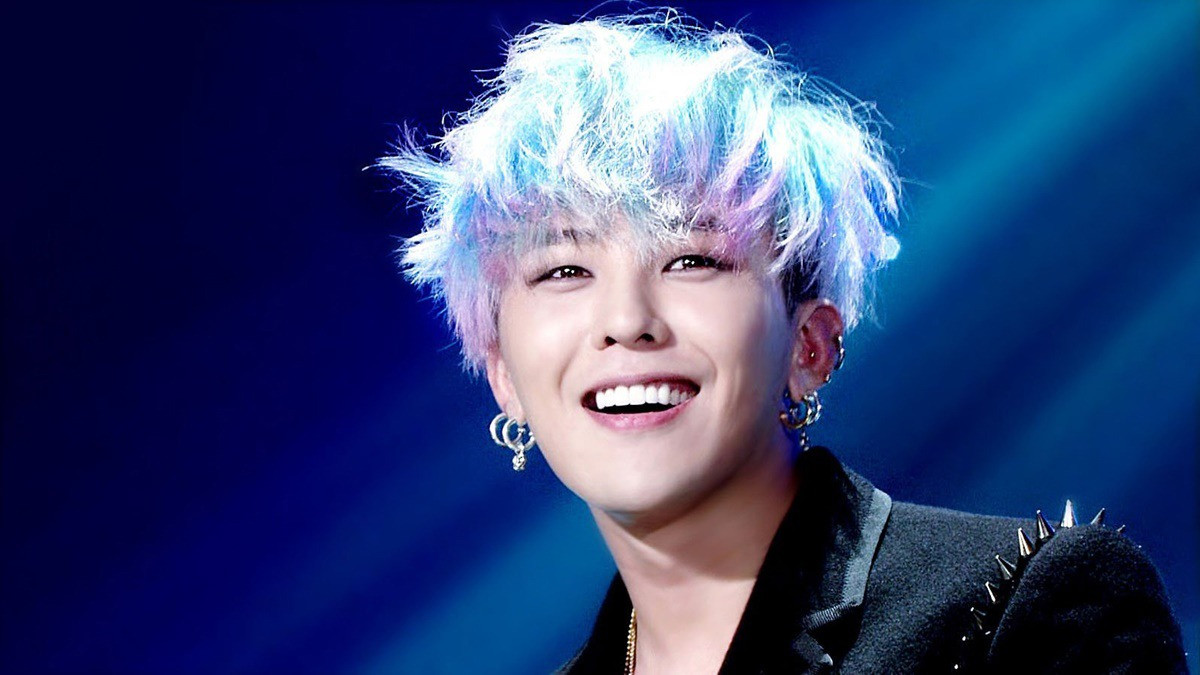 G-Dragon. G-Dragon.
