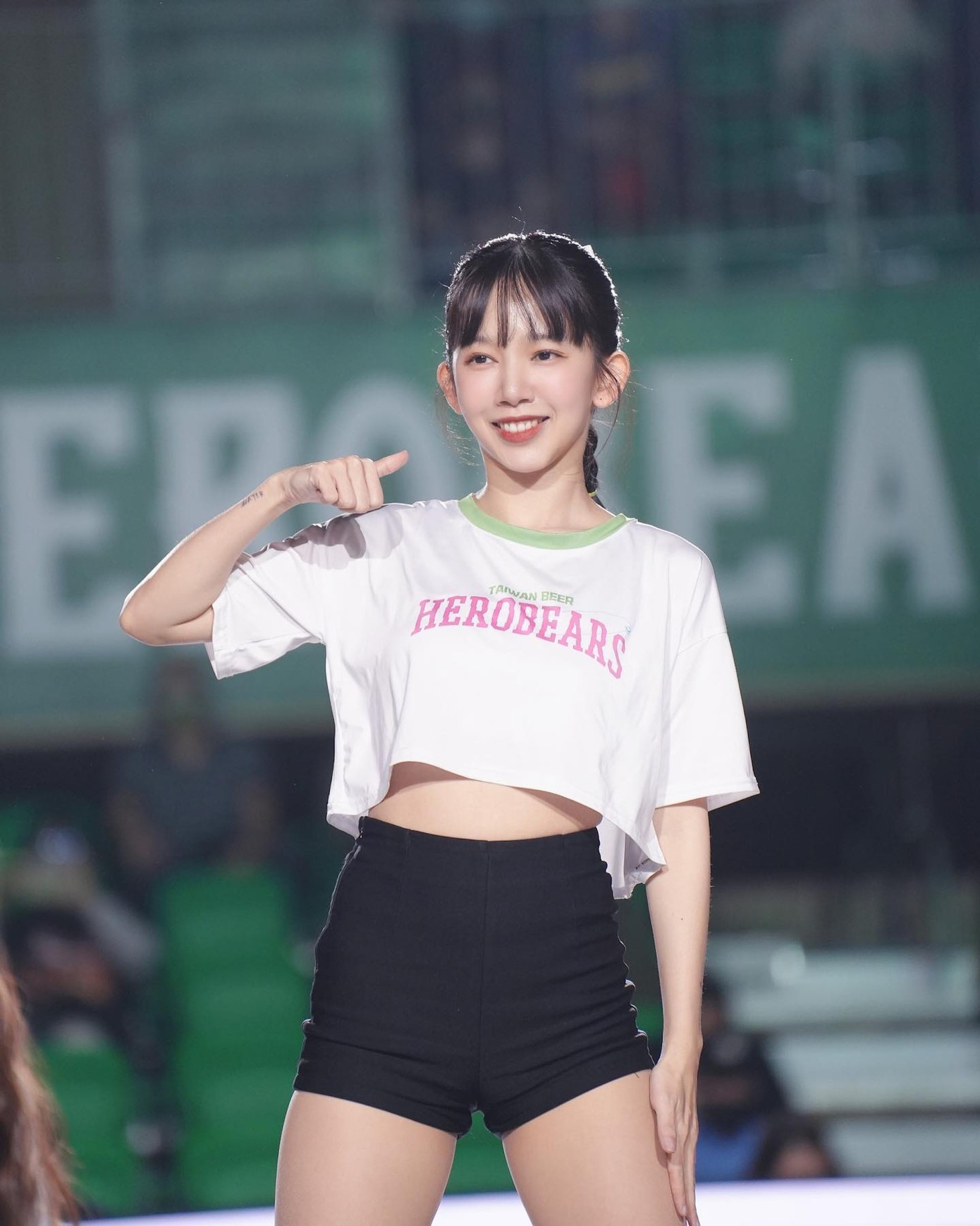 Hoạt náo viên, người mẫu Lĩnh An tiết lộ từng bị nhiếp ảnh gia nổi tiếng quấy rối. Ảnh: HK01. Hoạt náo viên, người mẫu Lĩnh An tiết lộ từng bị nhiếp ảnh gia nổi tiếng quấy rối. Ảnh: HK01.