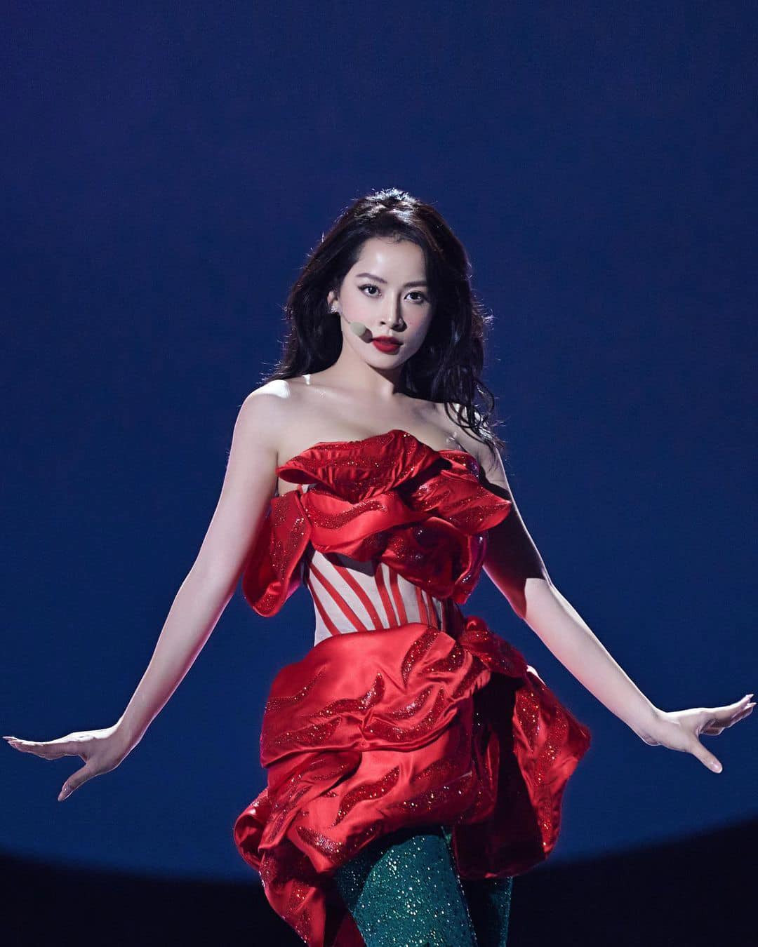 Người đẹp Việt đầu tư mạnh về hình ảnh, tích cực quảng bá thời trang, văn hóa Việt Nam gây thiện cảm. Ảnh: Weibo. Người đẹp Việt đầu tư mạnh về hình ảnh, tích cực quảng bá thời trang, văn hóa Việt Nam gây thiện cảm. Ảnh: Weibo.