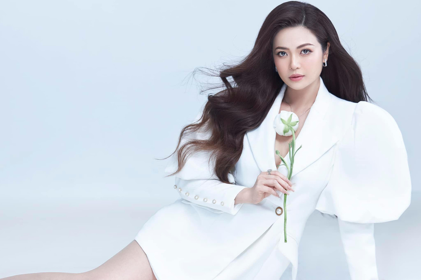 Sau nhiều năm cống hiến cho nghệ thuật múa, Kiều Anh đã được trao tặng danh hiệu NSƯT năm 2019. Sau nhiều năm cống hiến cho nghệ thuật múa, Kiều Anh đã được trao tặng danh hiệu NSƯT năm 2019.