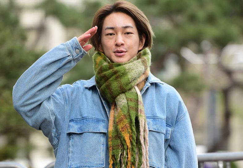 Hình ảnh mặt mộc gây sốc của Onew. Ảnh: Topstarnews. Hình ảnh mặt mộc gây sốc của Onew. Ảnh: Topstarnews.