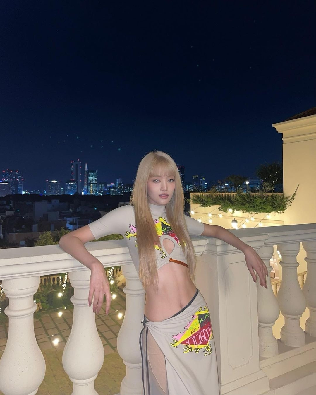 So với hình ảnh mũm mĩm ngày đầu, Minnie có sự “lột xác” về nhan sắc. Cô giảm cân sau mỗi lần trở lại và chinh phục khán giả bằng phong cách quyến rũ. Cô từng gây sốt khi mặc váy bó sát khoe trọn thân hình gợi cảm với thiết kế táo bạo. Ảnh: IG. So với hình ảnh mũm mĩm ngày đầu, Minnie có sự “lột xác” về nhan sắc. Cô giảm cân sau mỗi lần trở lại và chinh phục khán giả bằng phong cách quyến rũ. Cô từng gây sốt khi mặc váy bó sát khoe trọn thân hình gợi cảm với thiết kế táo bạo. Ảnh: IG.