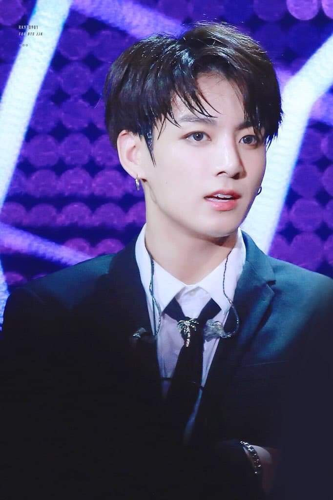 Jungkook cân bằng lại thế trận Kpop trên thị trường quốc tế khi BTS tạm thời ngừng hoạt động nhóm. Ảnh: Twitter. Jungkook cân bằng lại thế trận Kpop trên thị trường quốc tế khi BTS tạm thời ngừng hoạt động nhóm. Ảnh: Twitter.